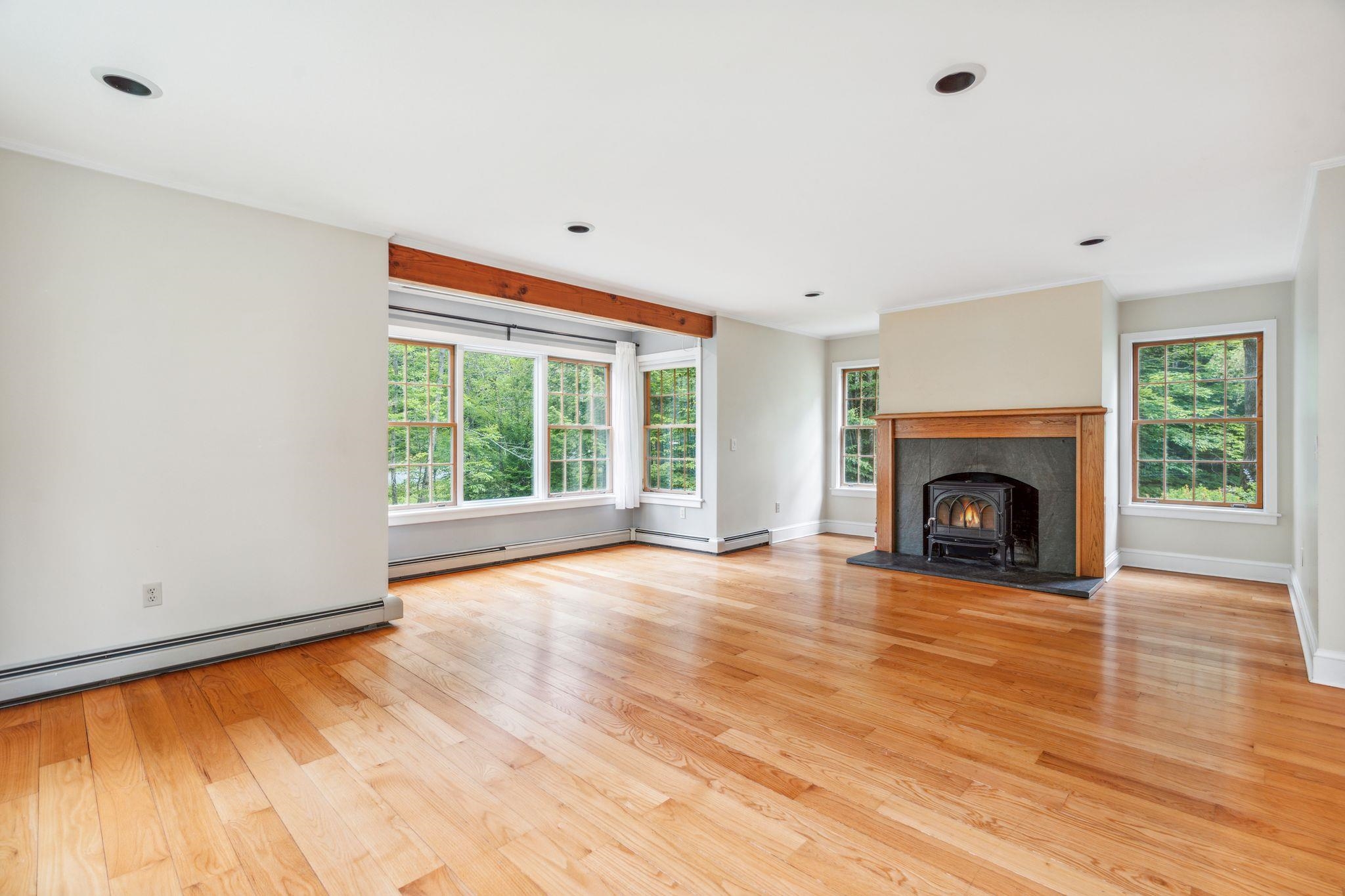 1528 Beaver Meadow Road