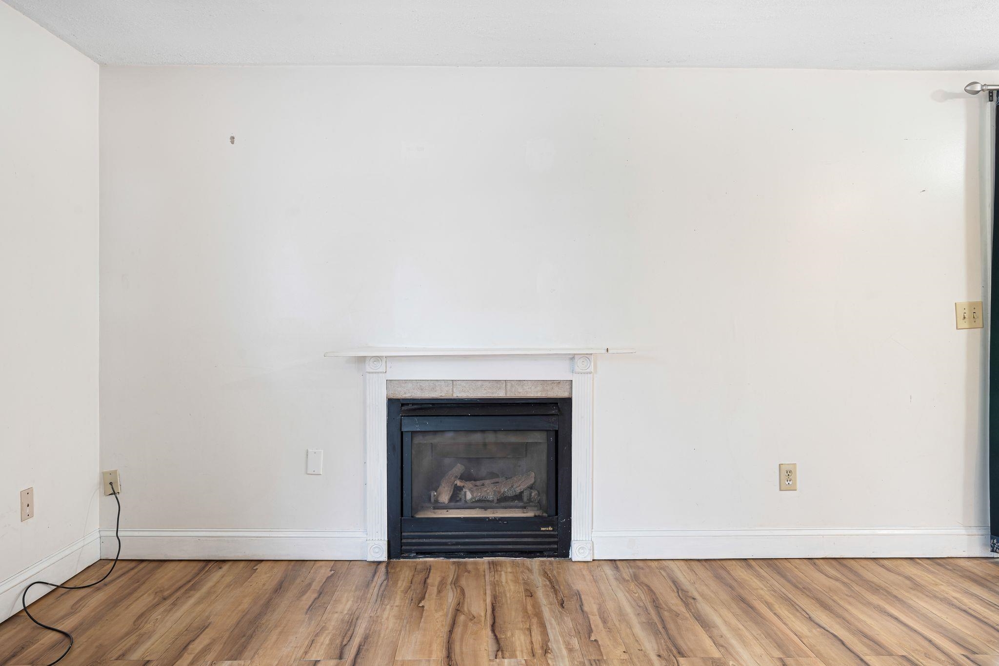 15 Candlelight Terrace Unit: 15