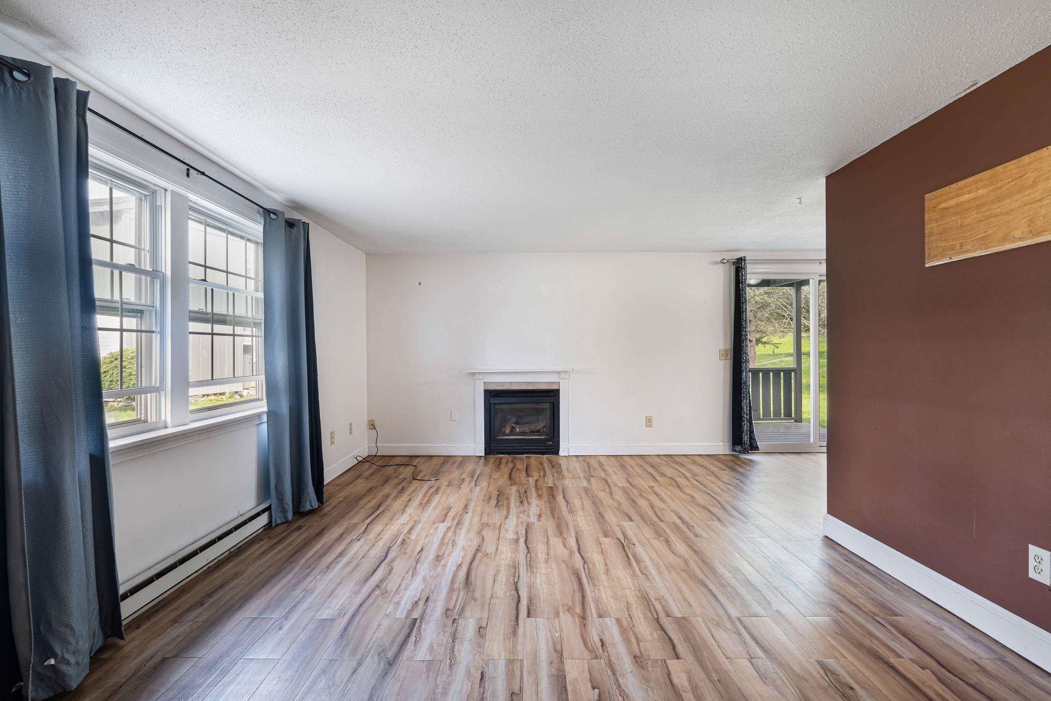 15 Candlelight Terrace Unit: 15