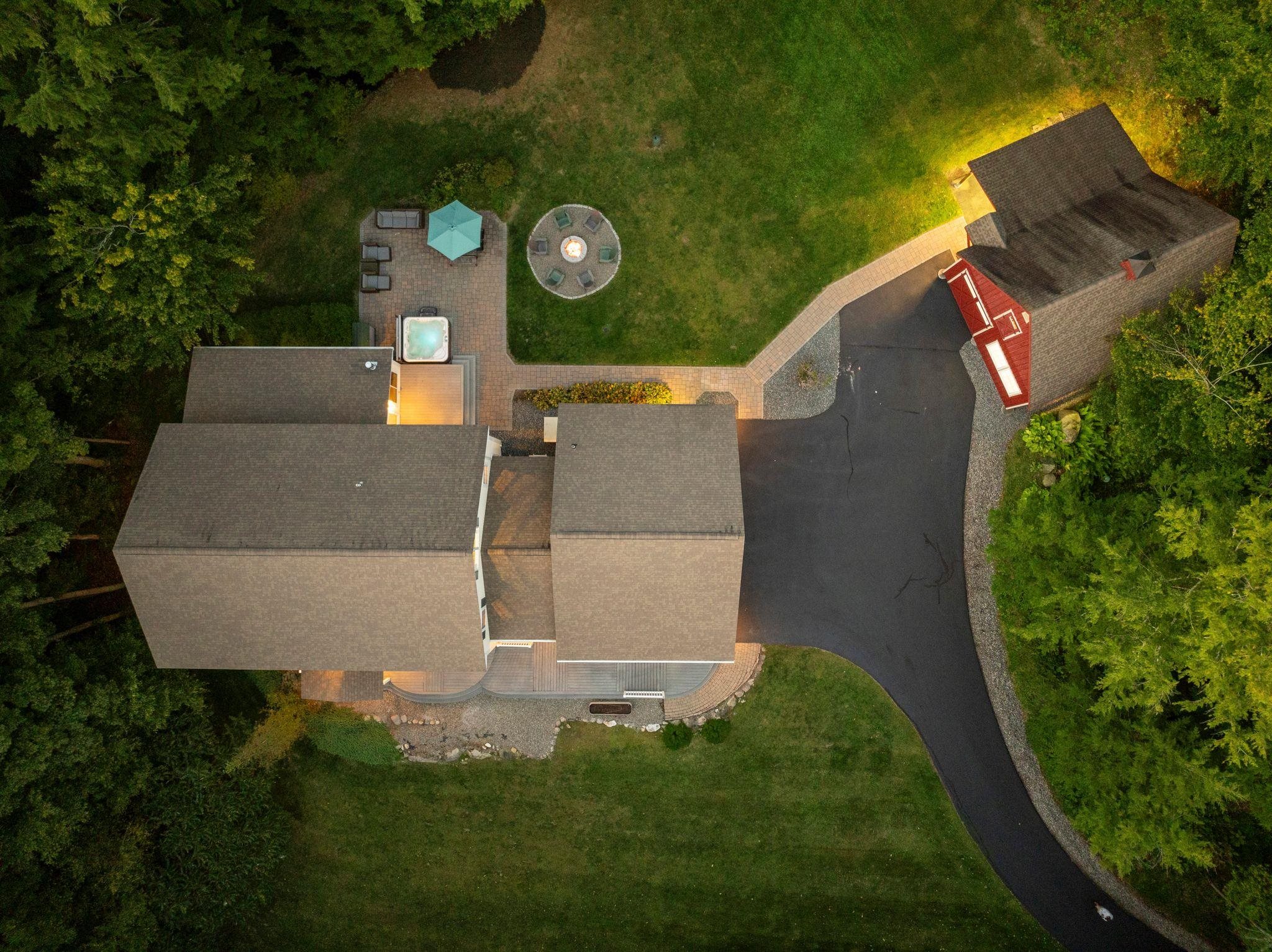 25 Churchill Way
