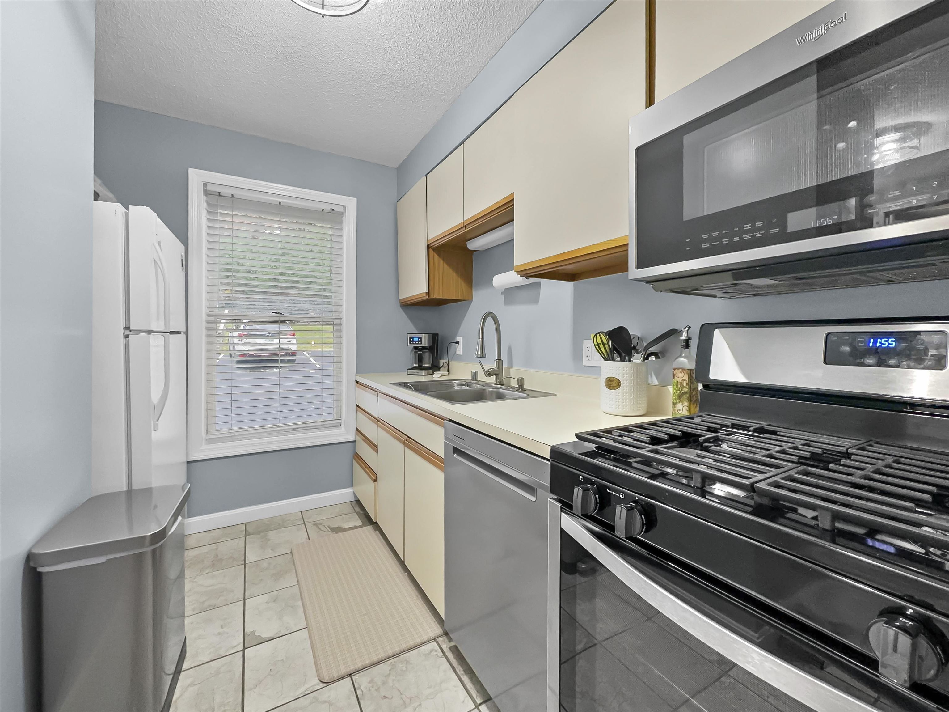 39 Potter Lane Unit: 281