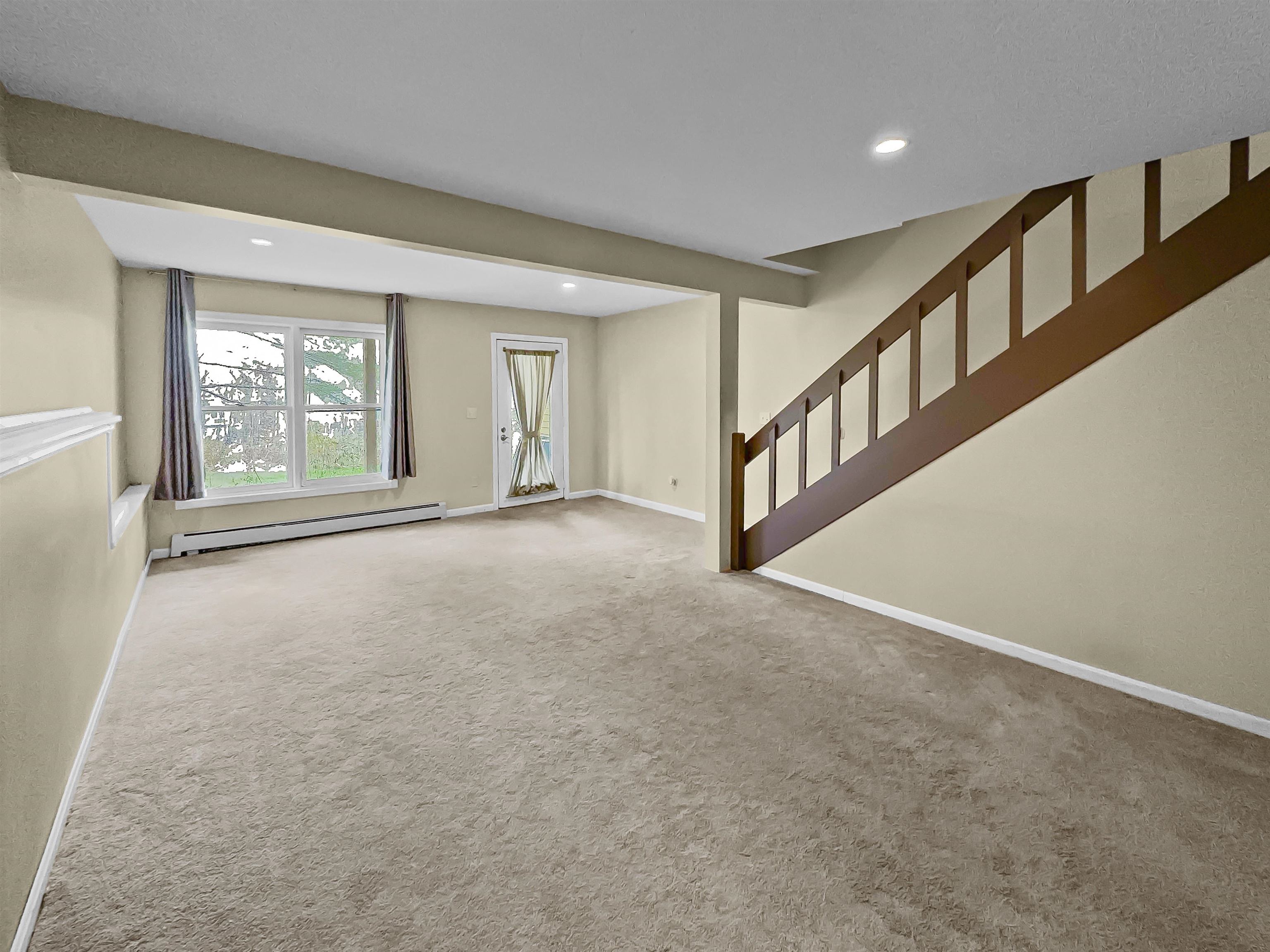 39 Potter Lane Unit: 281