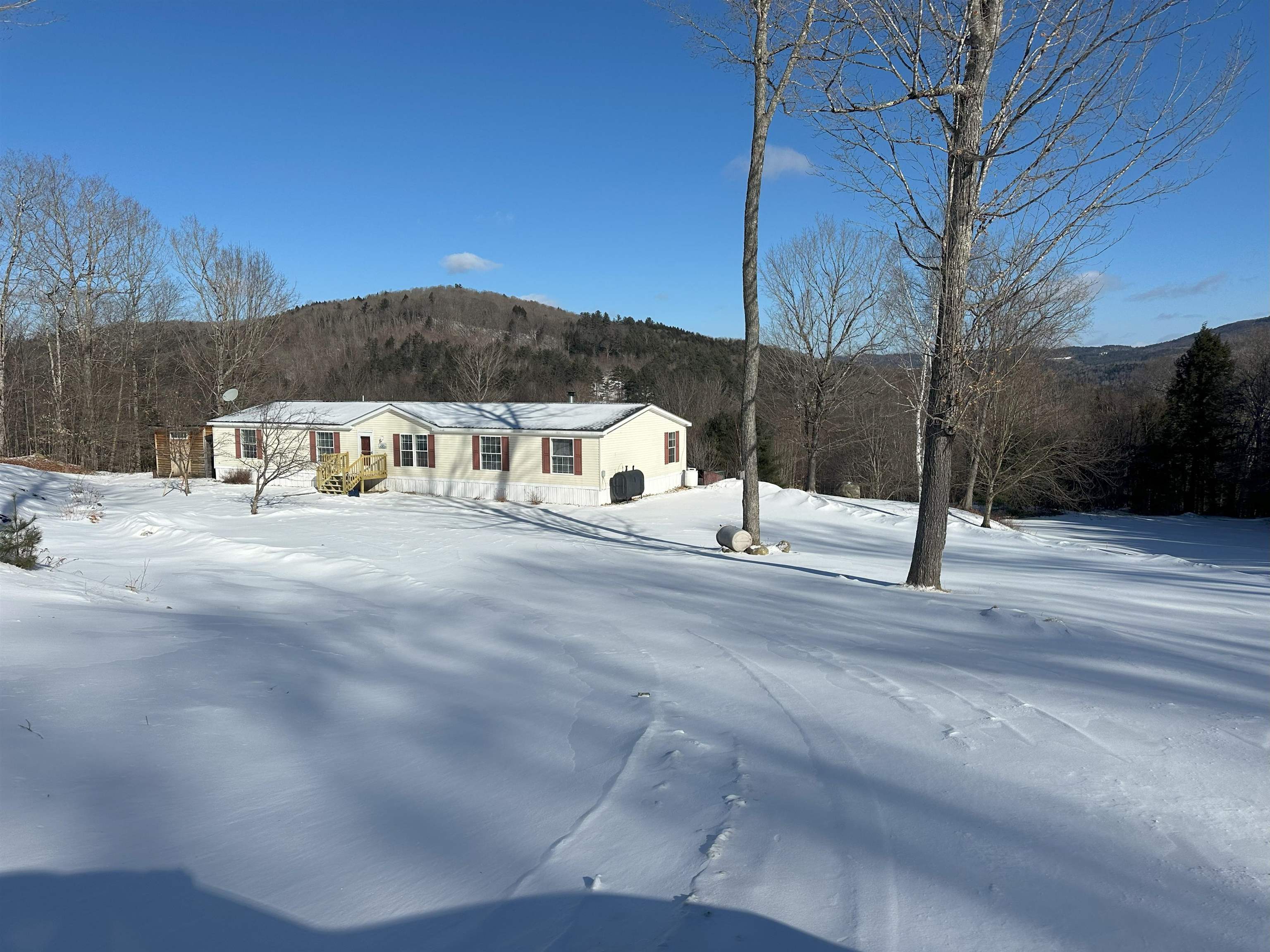 4884 South Road