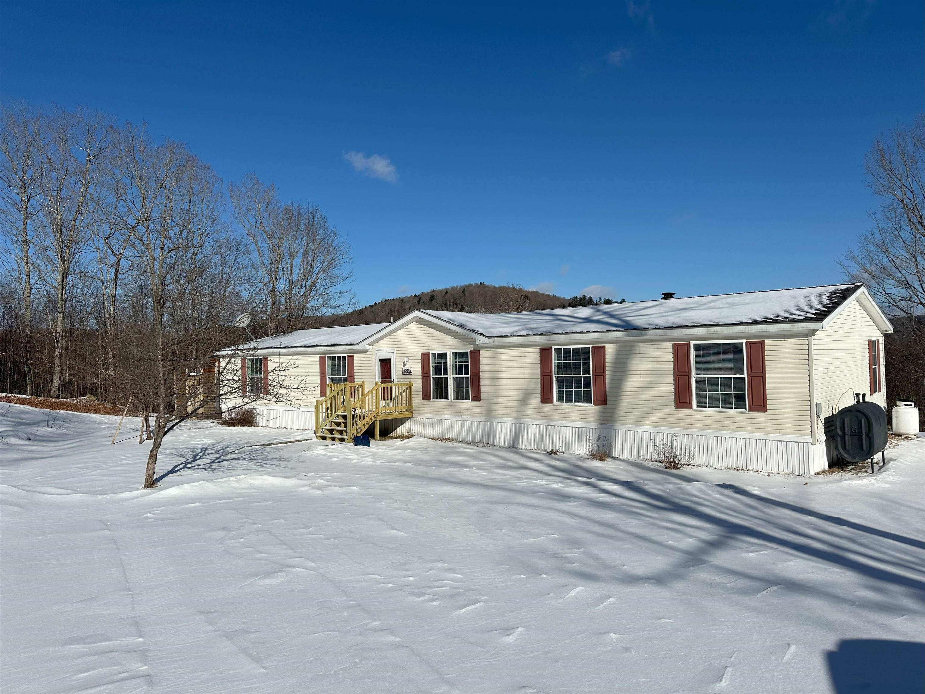 4884 South Road