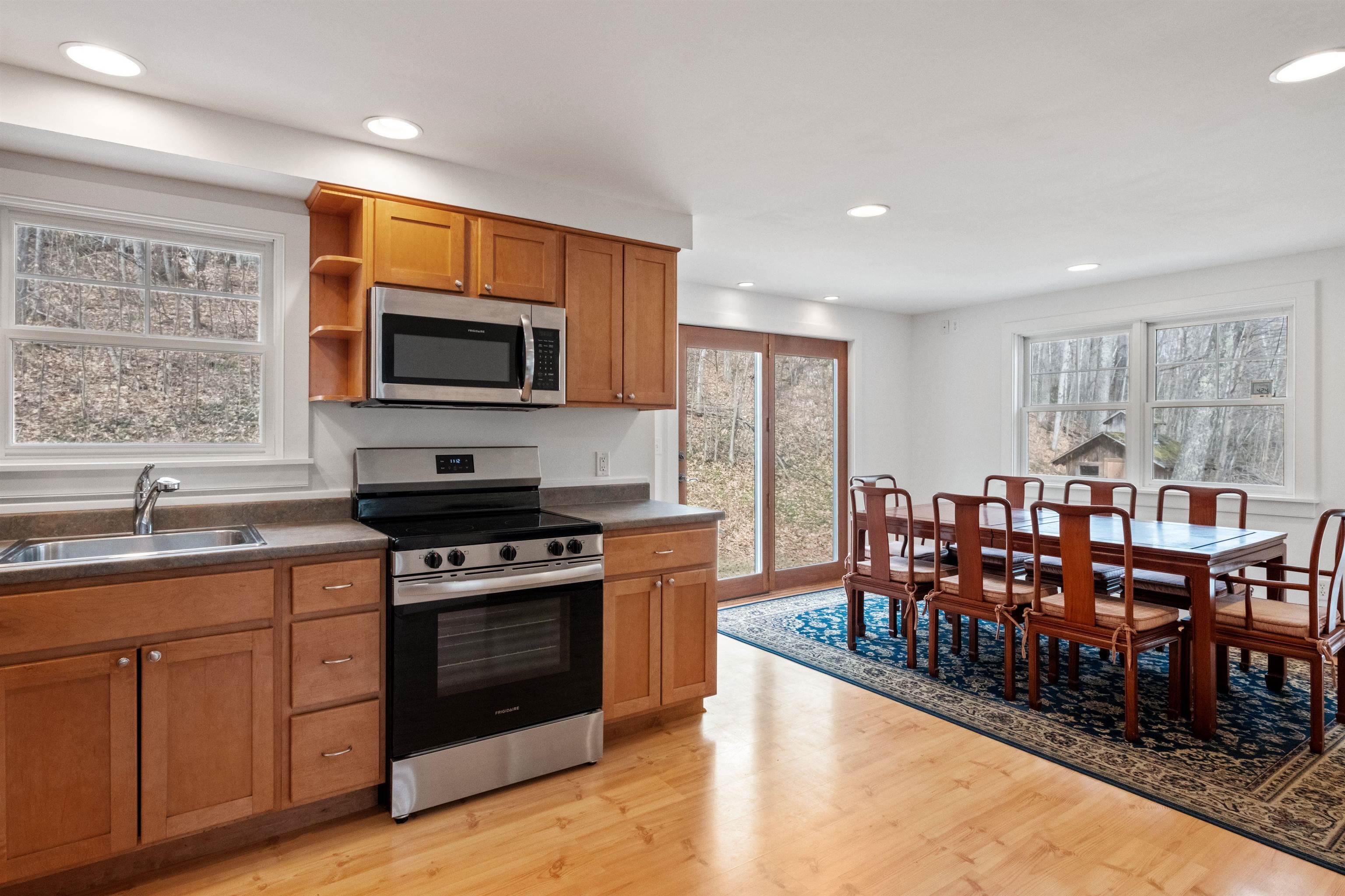 225 Brothers Road