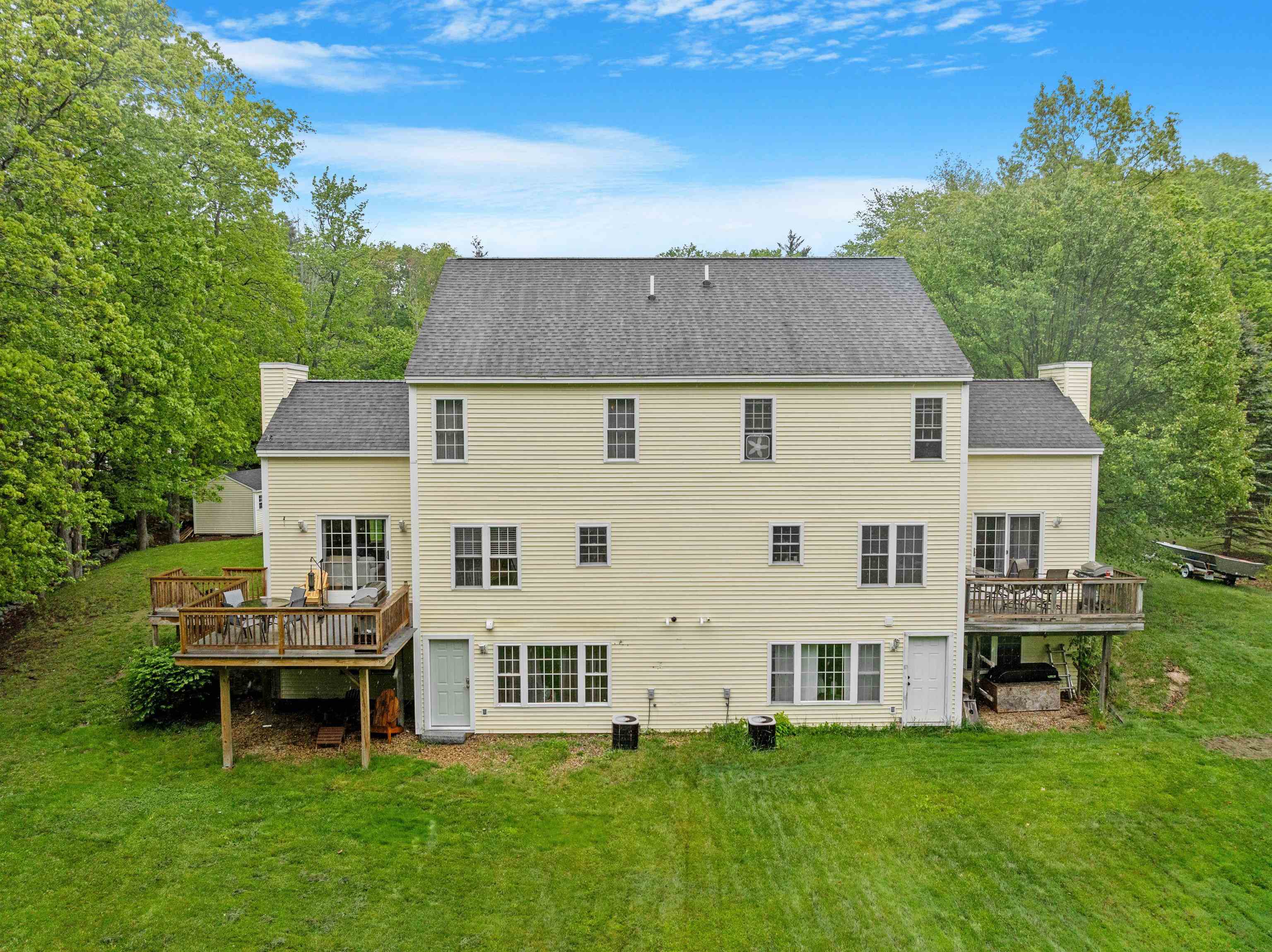 210 Kent Farm Road Unit: 2