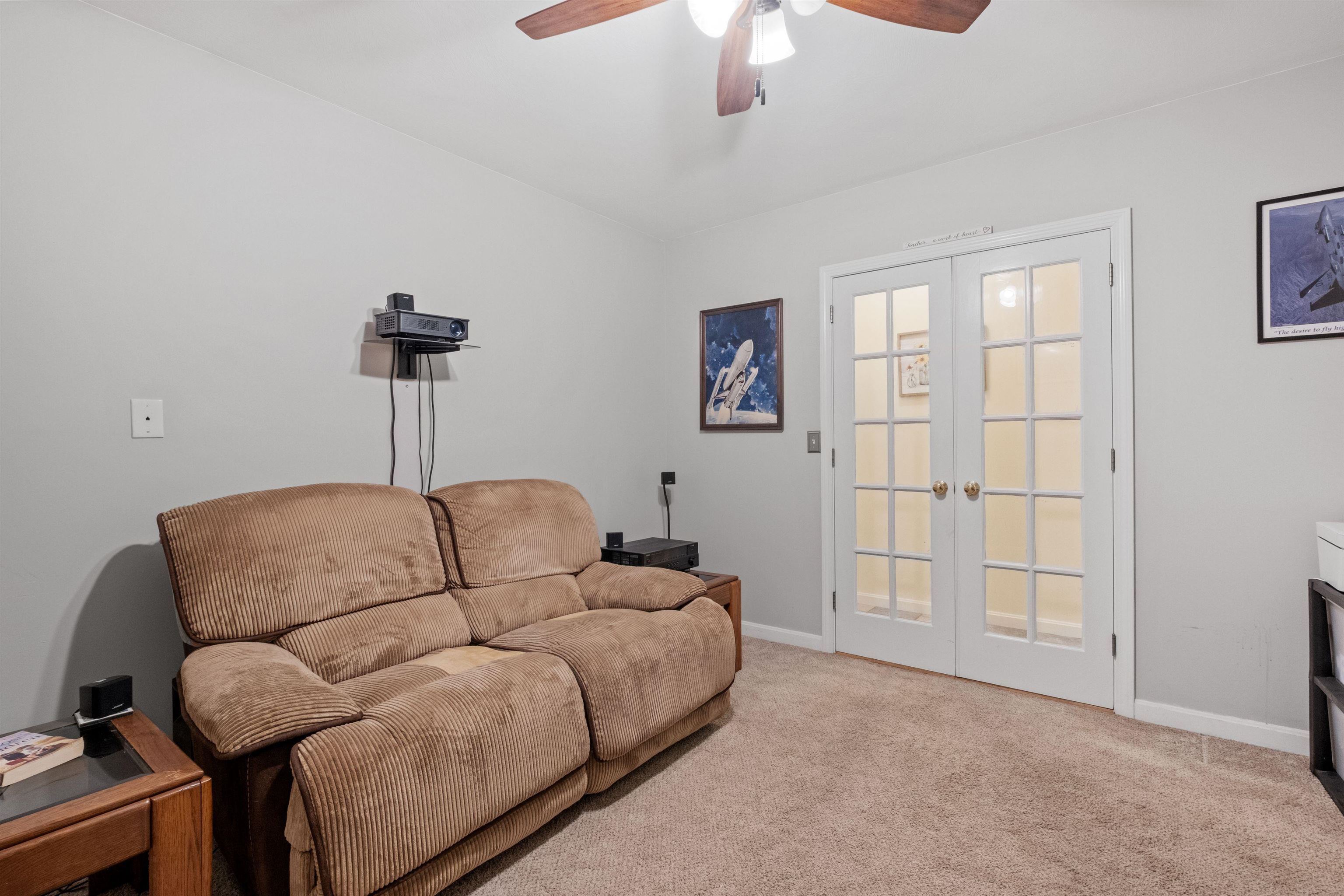 210 Kent Farm Road Unit: 2