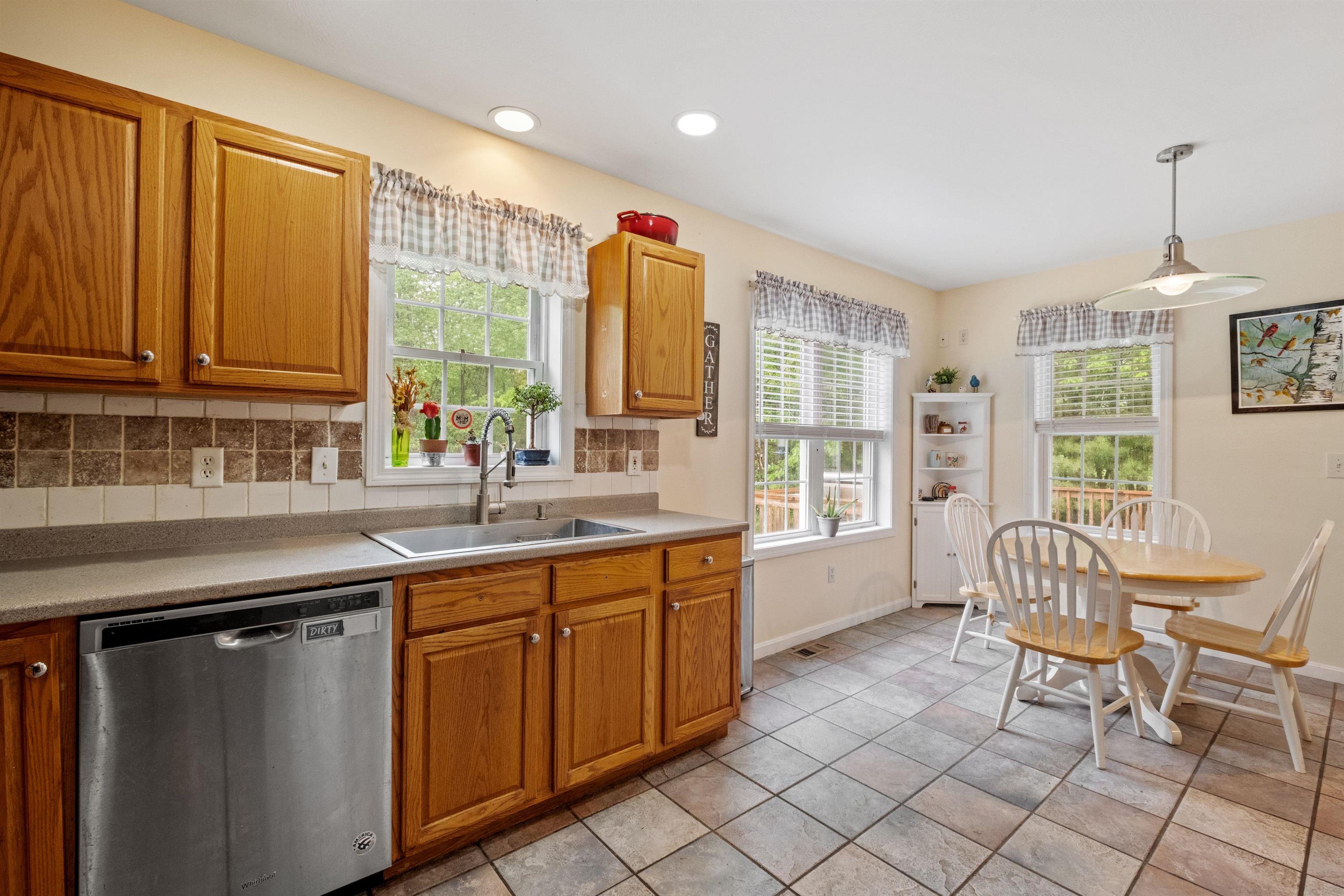 210 Kent Farm Road Unit: 2