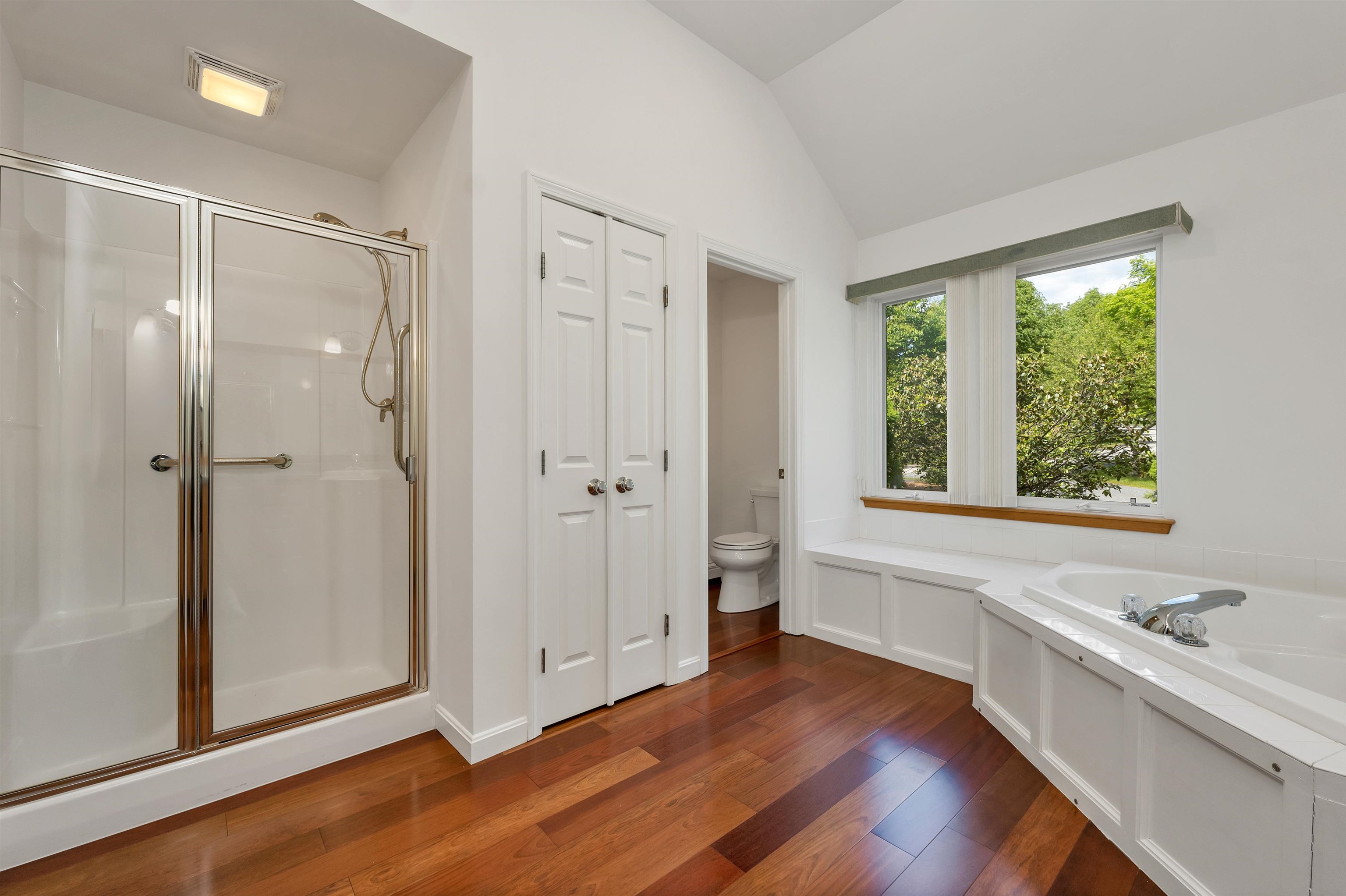 42 Apple Blossom Drive