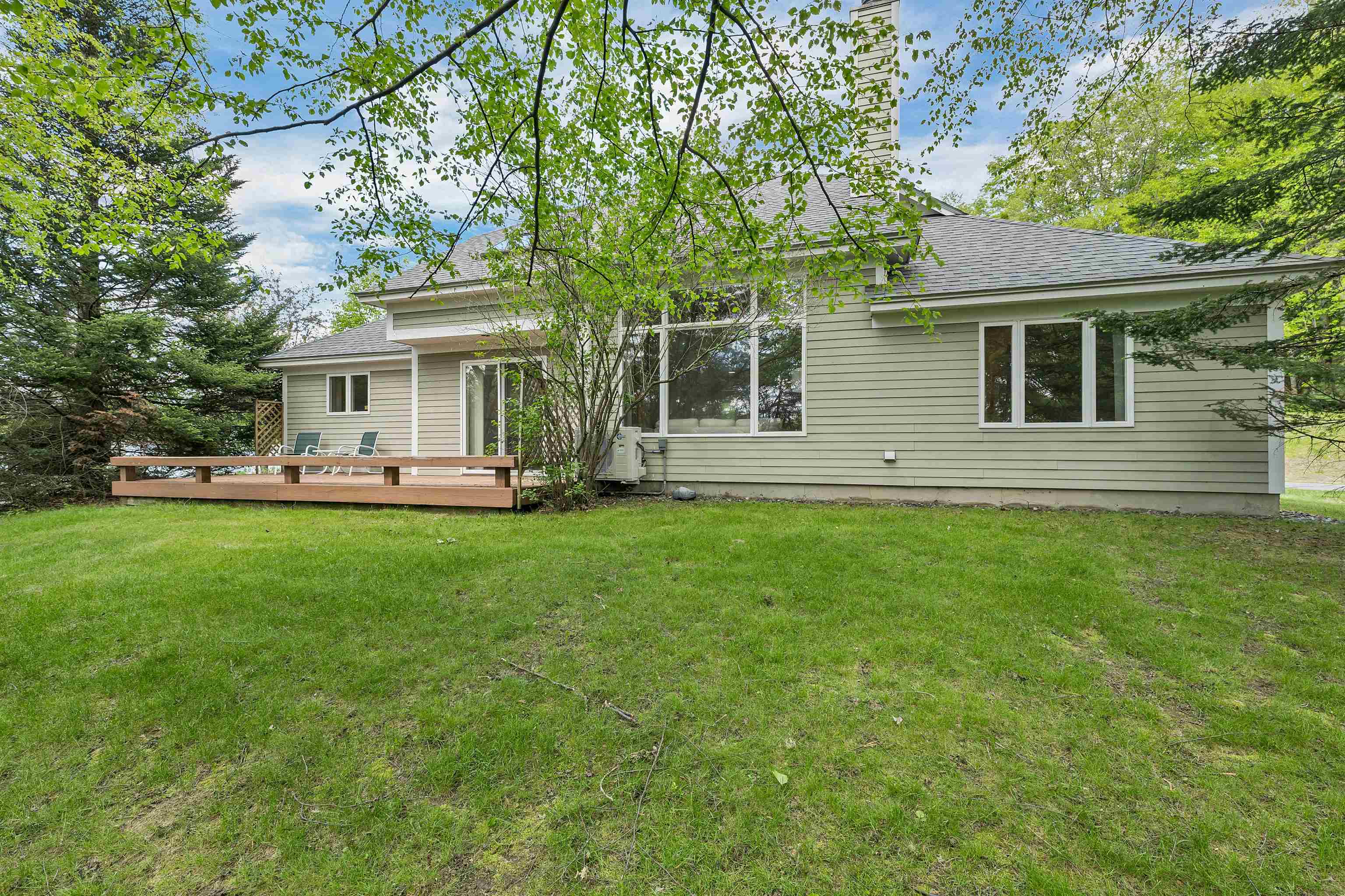 42 Apple Blossom Drive