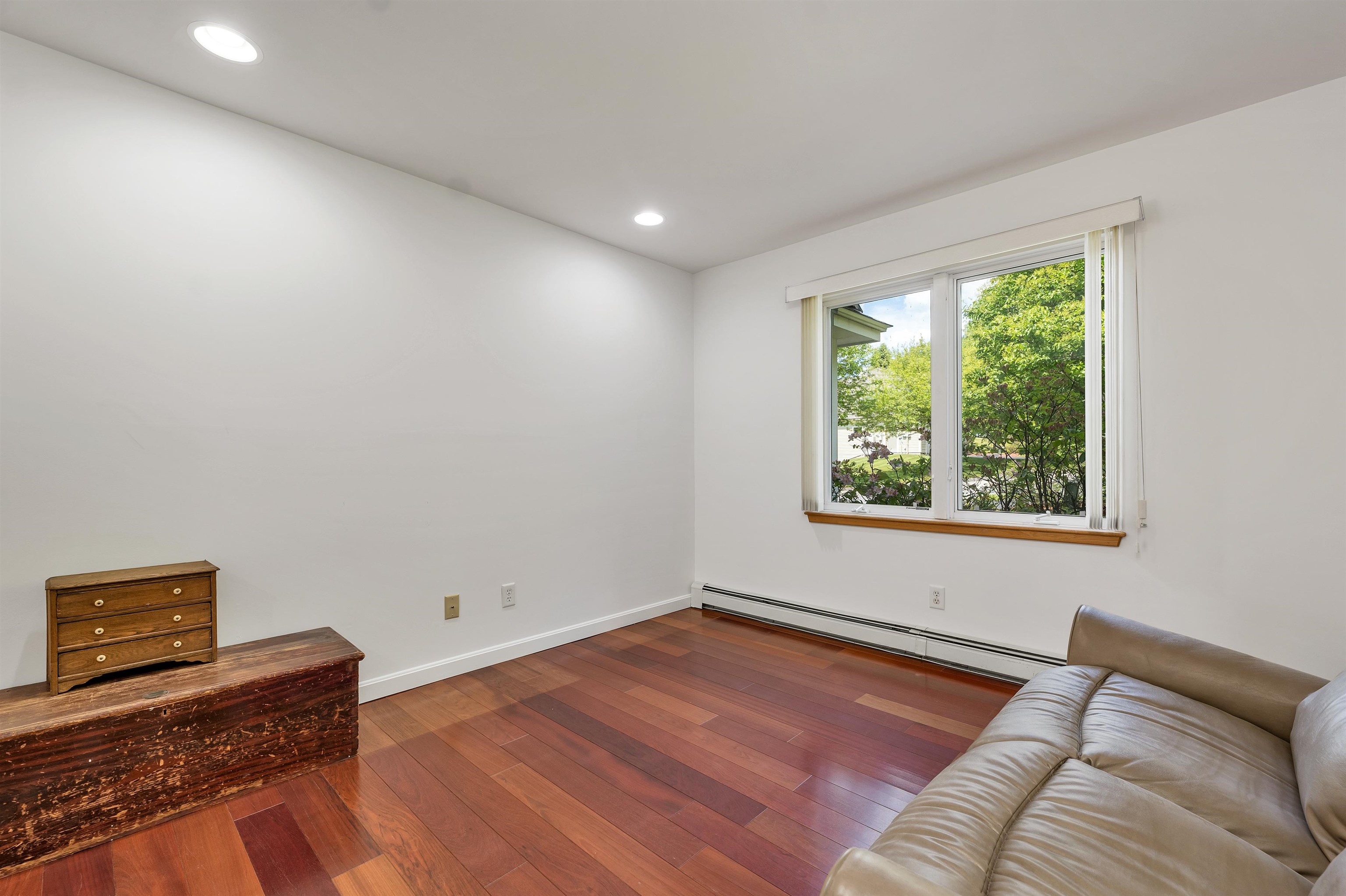 42 Apple Blossom Drive