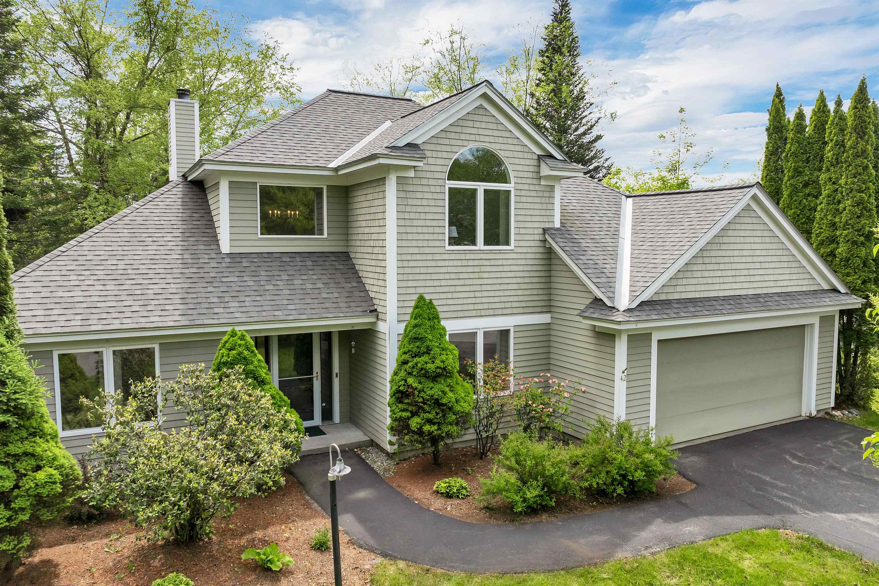 42 Apple Blossom Drive