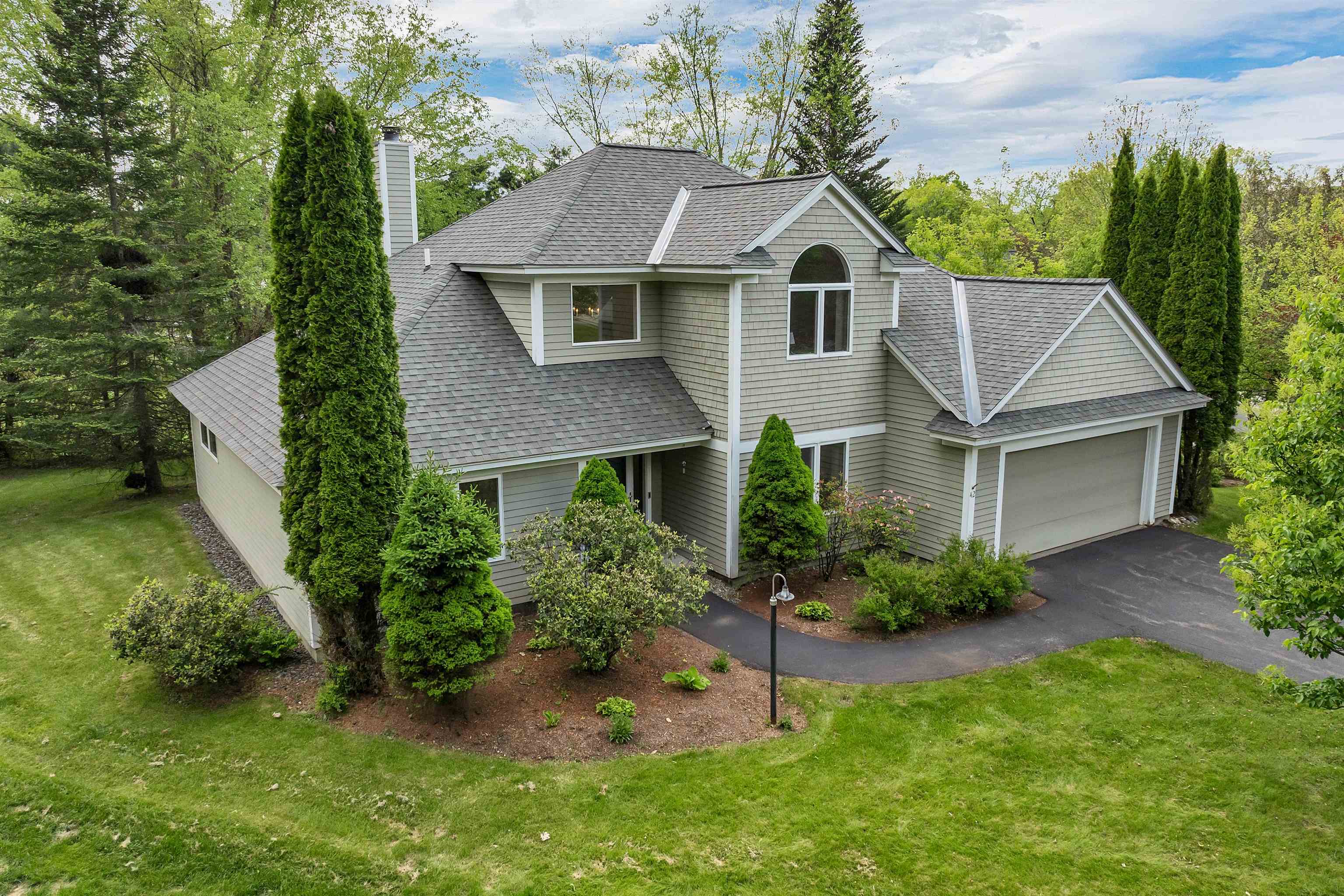 42 Apple Blossom Drive