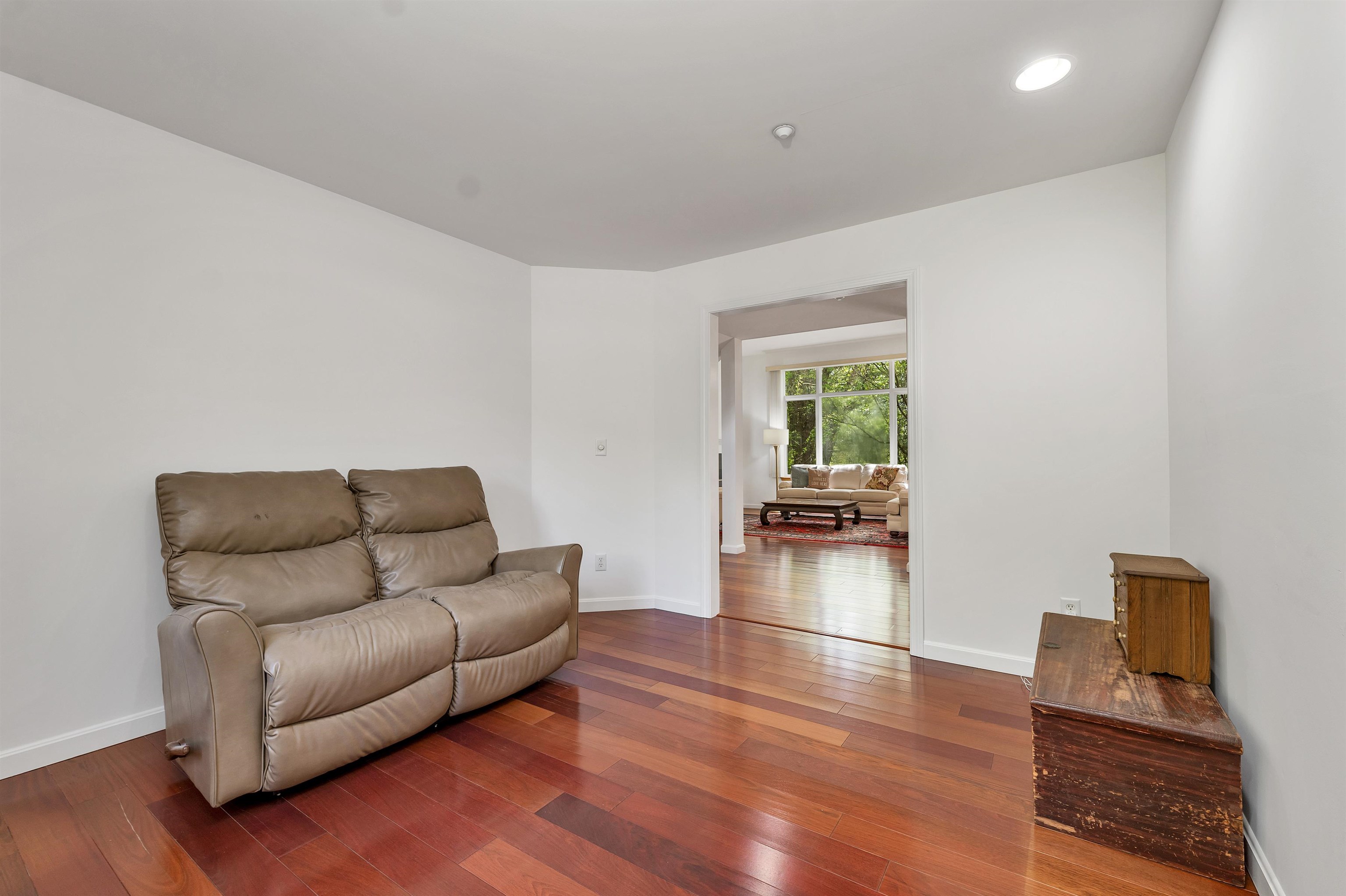 42 Apple Blossom Drive