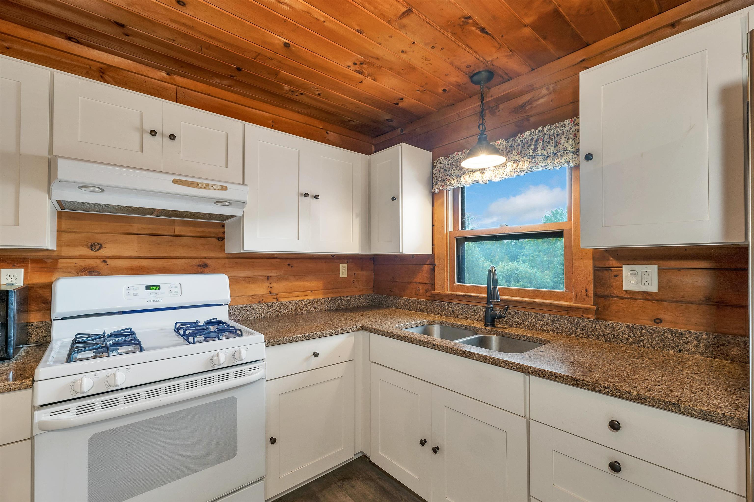 2283 Chase Hollow Road