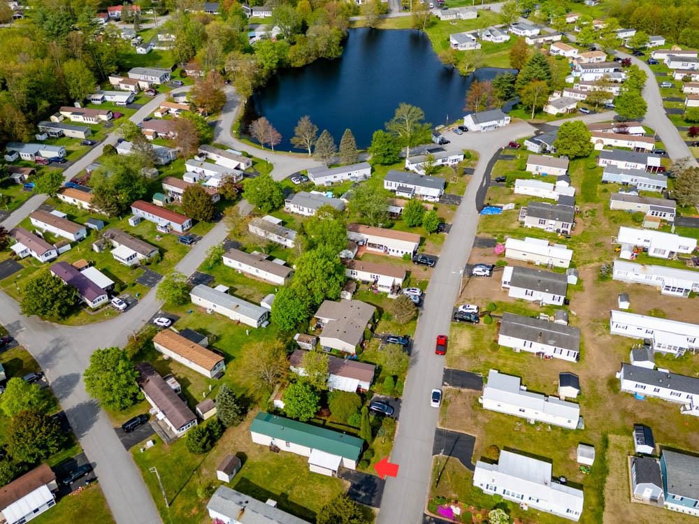 290 Calef Highway Unit: D23