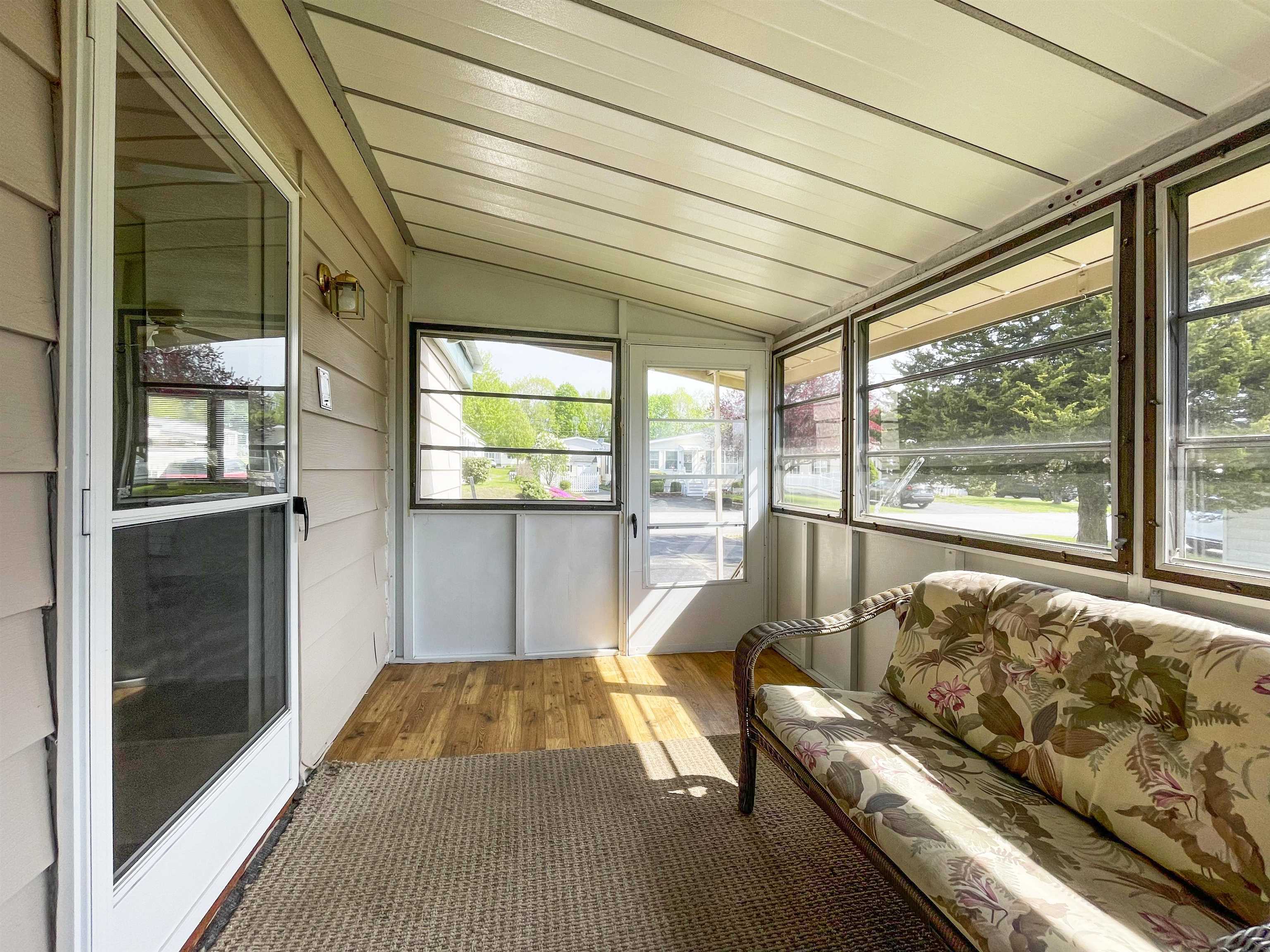 290 Calef Highway Unit: D23