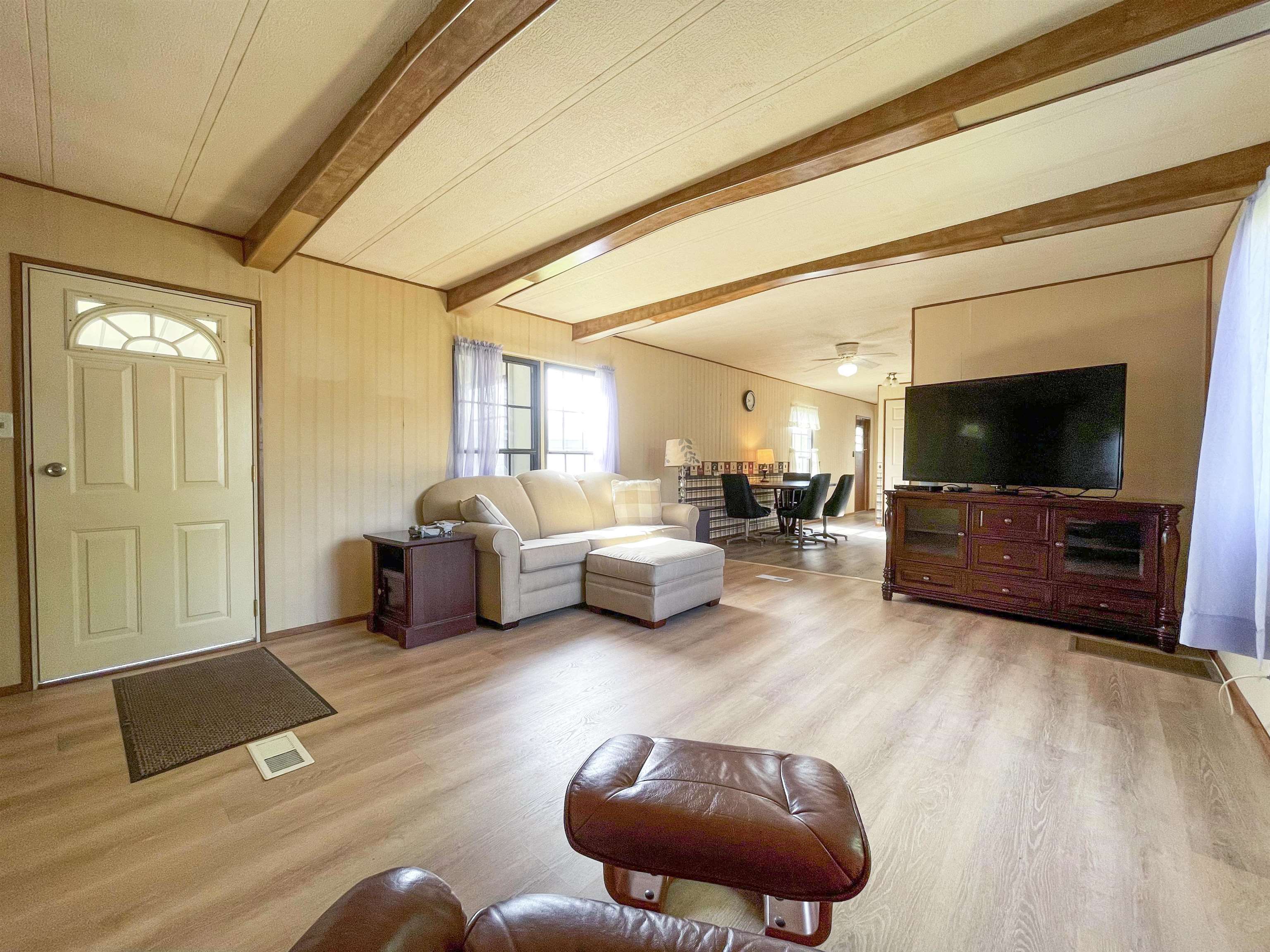 290 Calef Highway Unit: D23