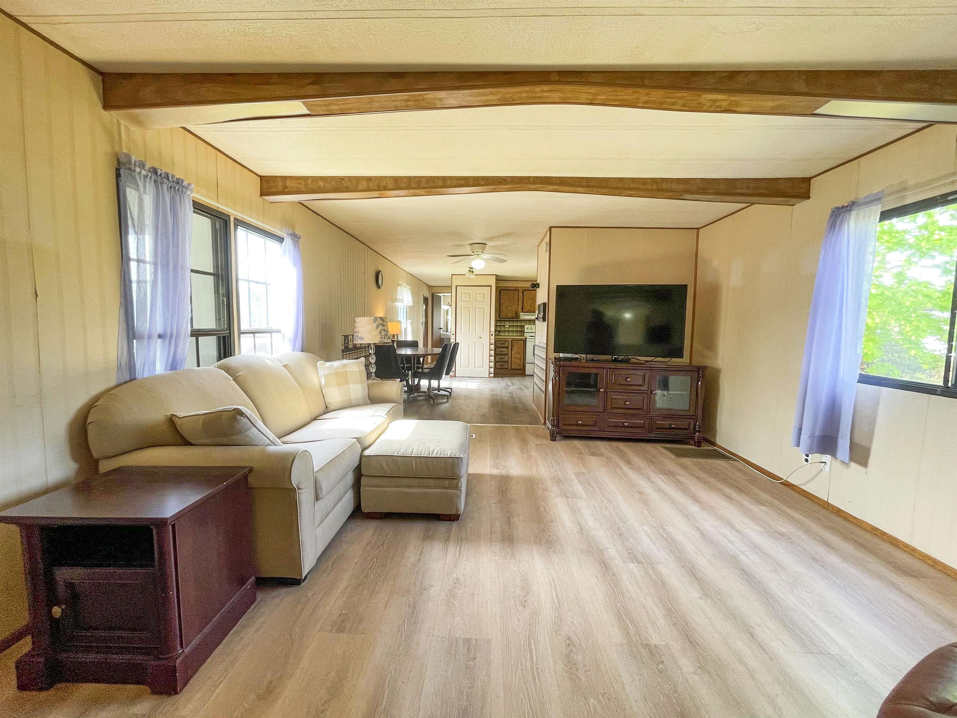 290 Calef Highway Unit: D23