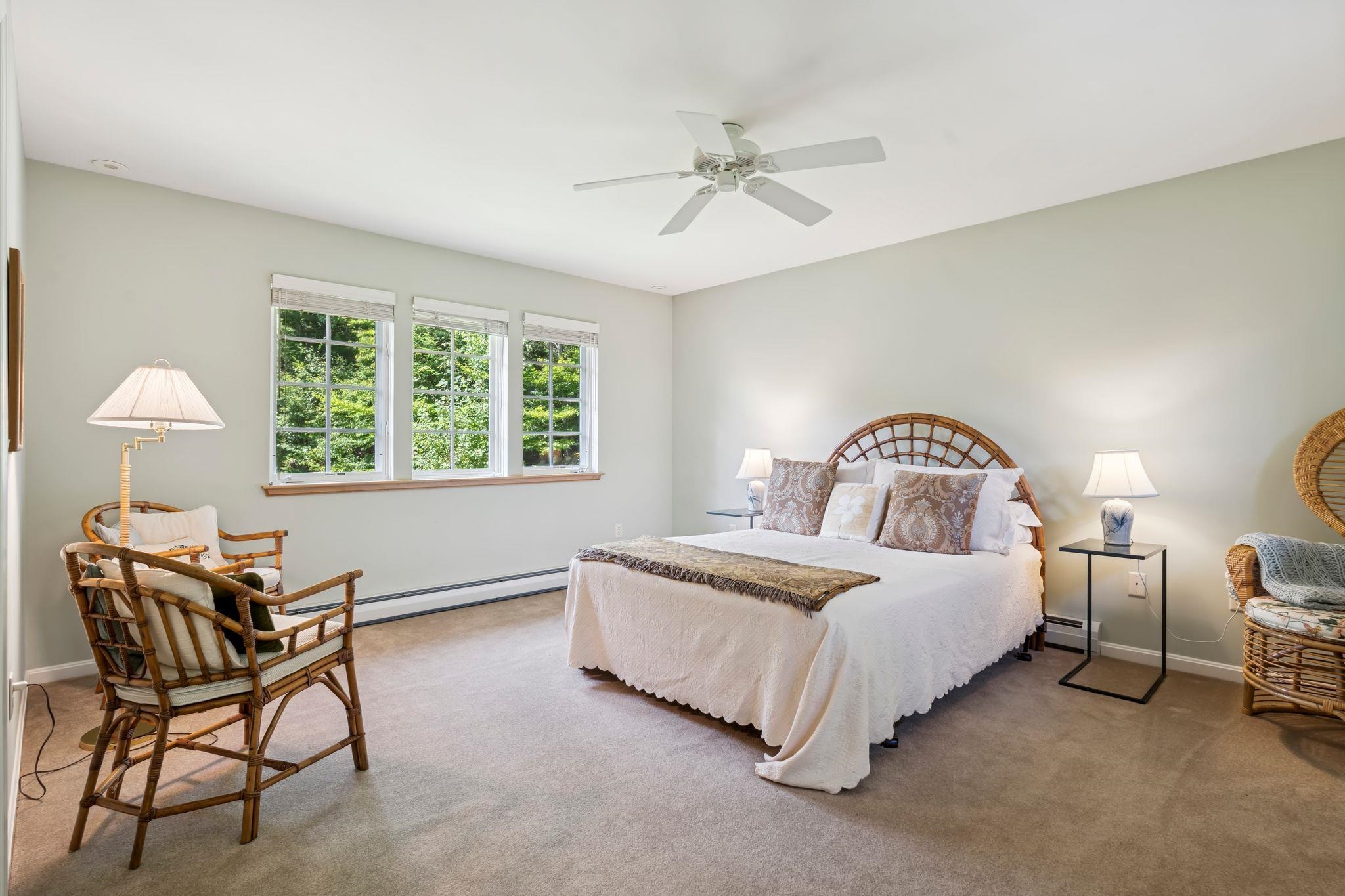 7 Bacchus Circle
