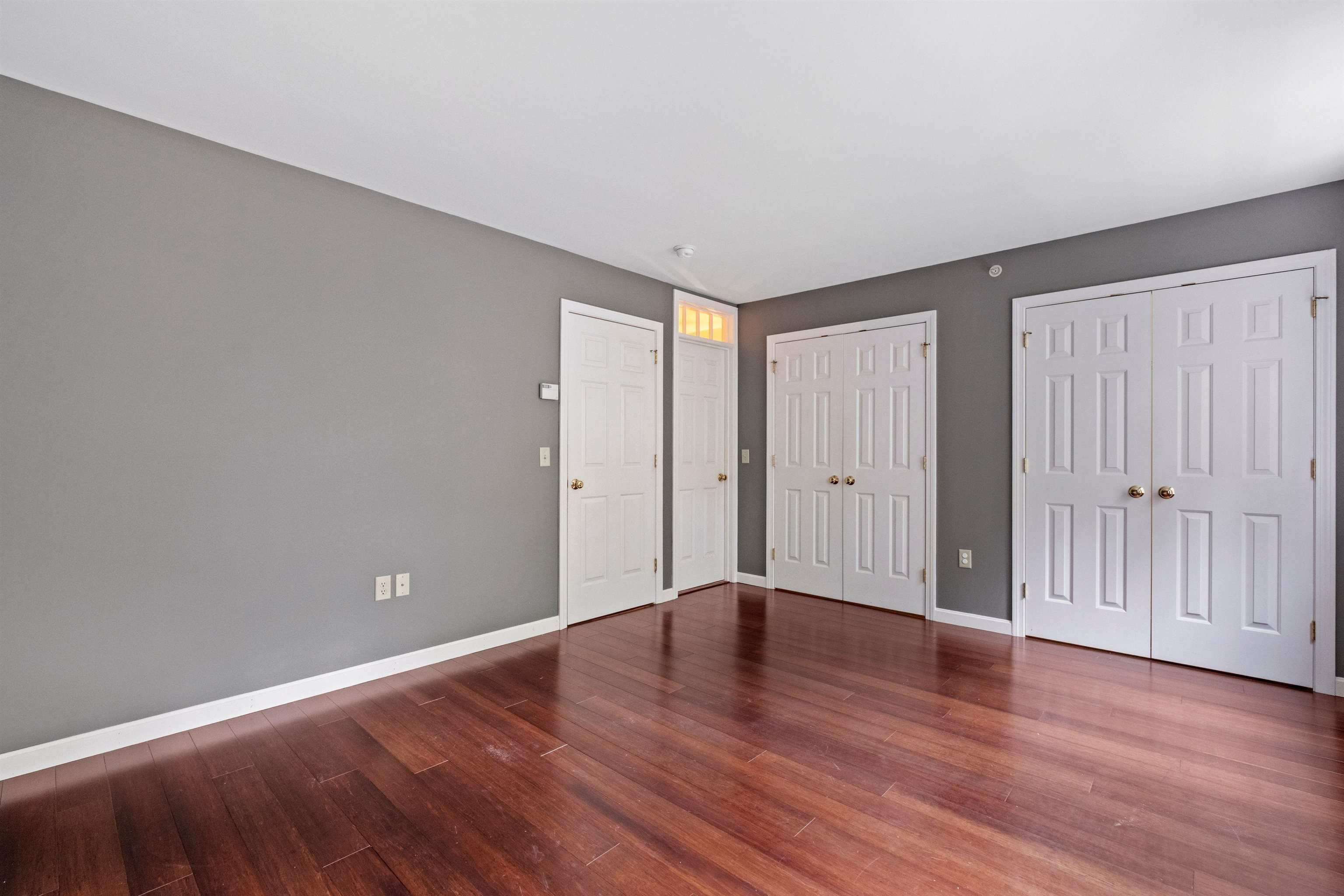 2680 Hartford Avenue Unit: 15