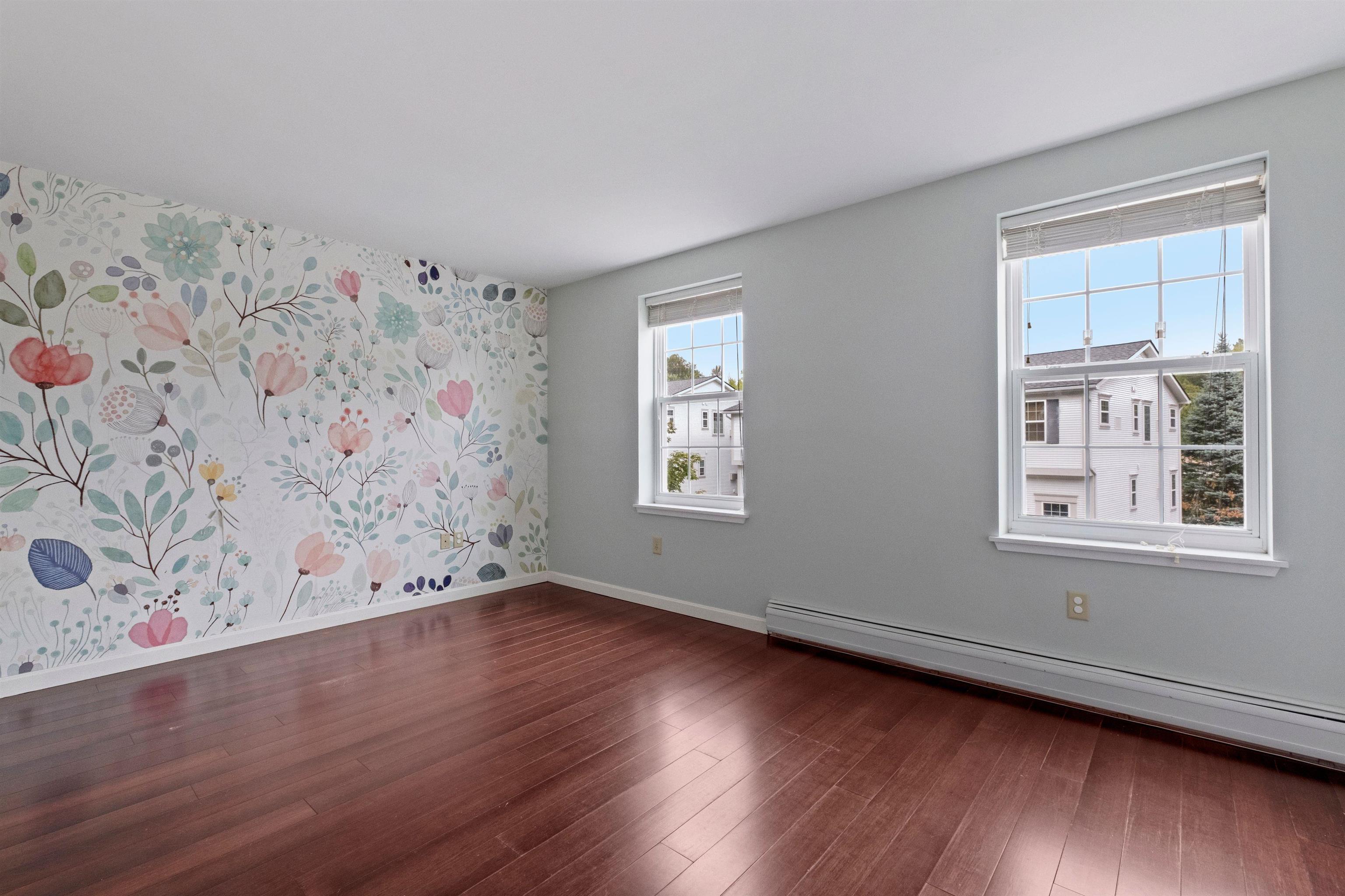 2680 Hartford Avenue Unit: 15