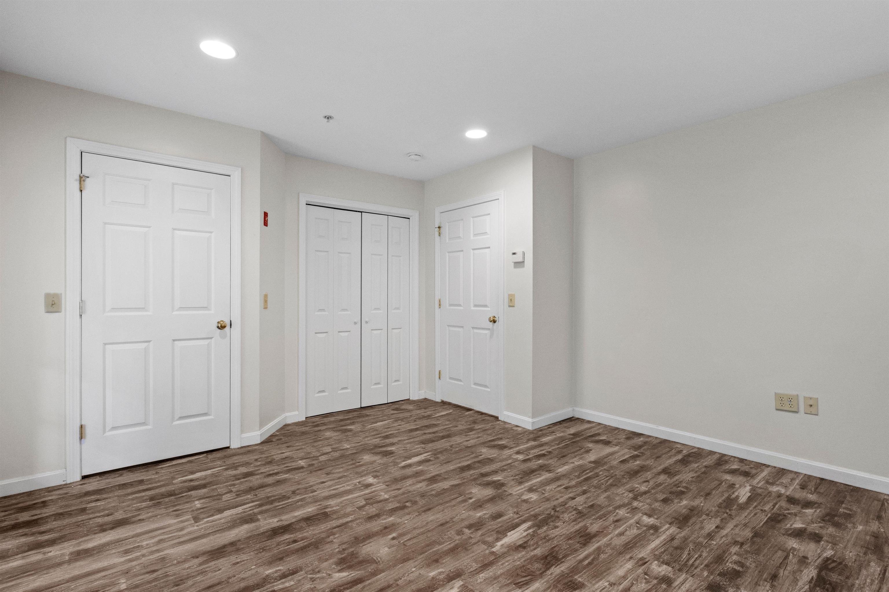 2680 Hartford Avenue Unit: 15