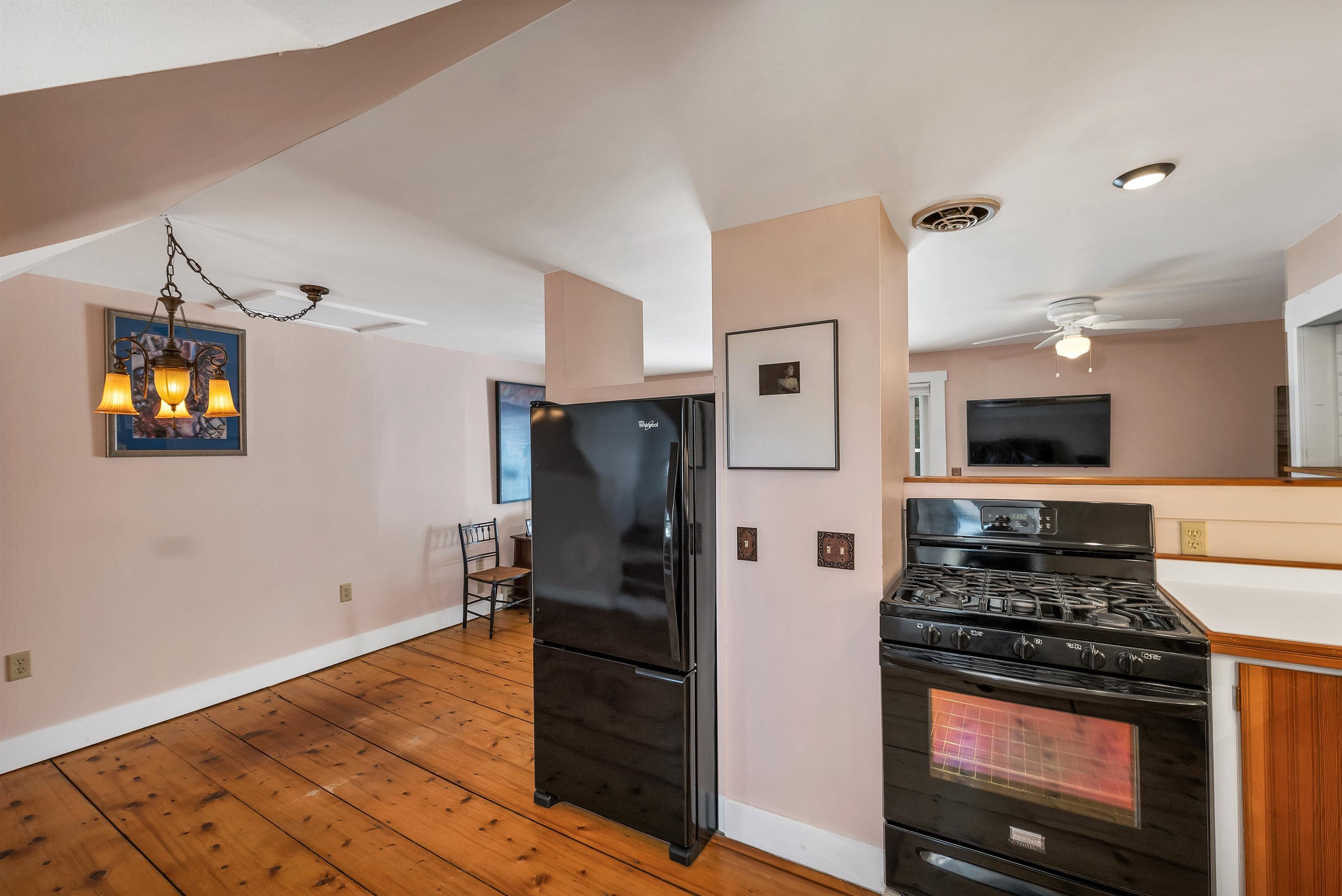 6 On the Common Unit: 5