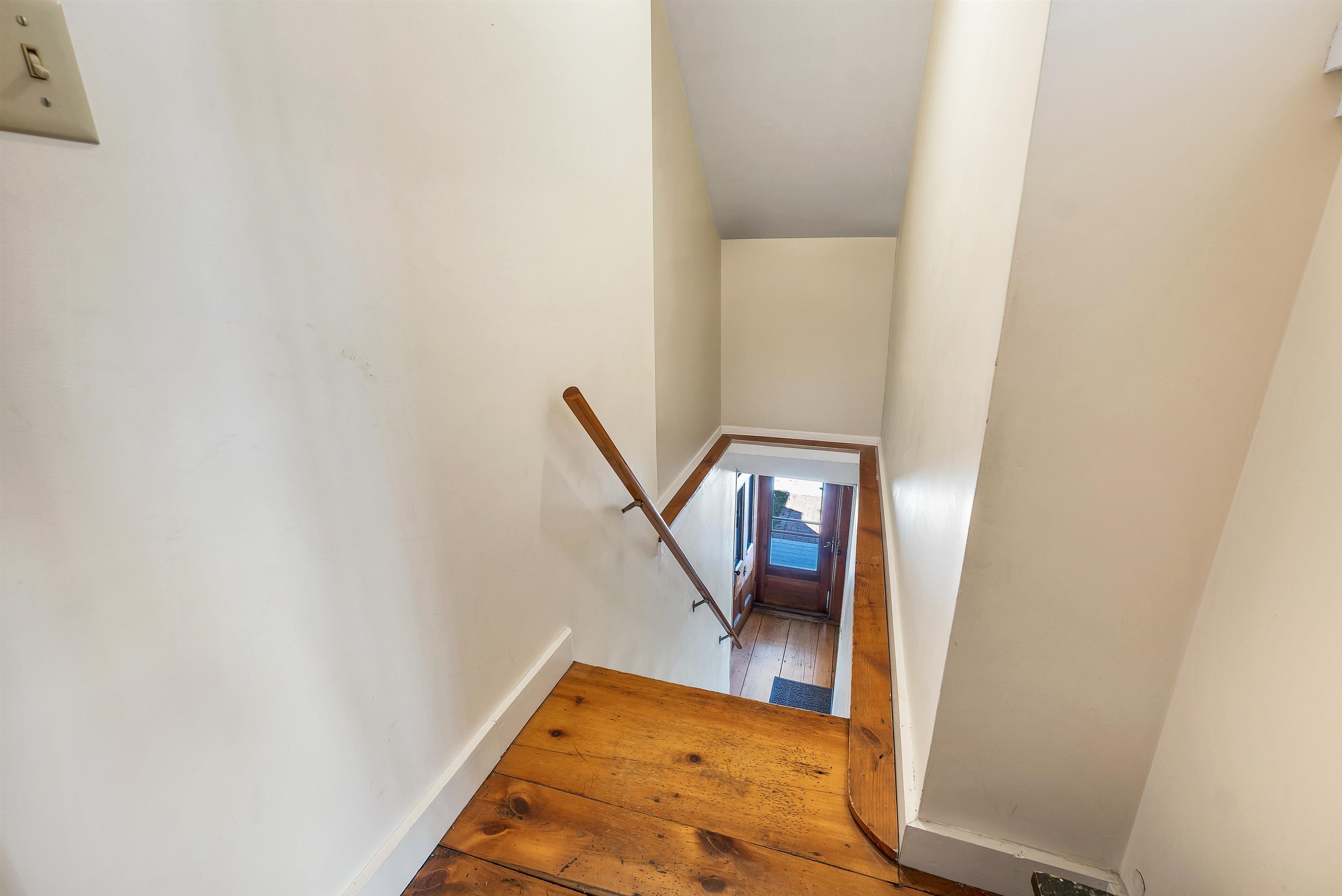 6 On the Common Unit: 5