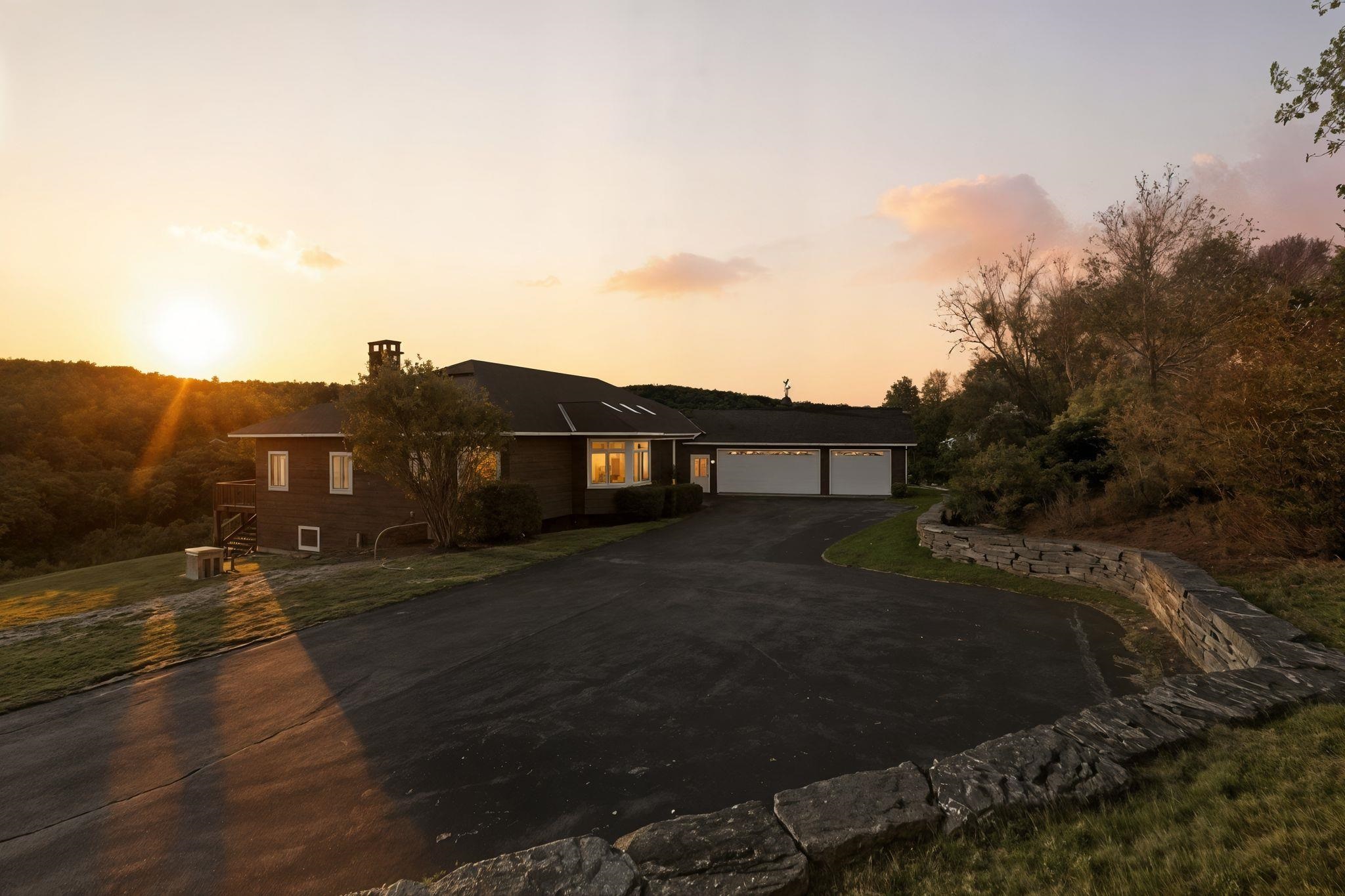 31 Eagle Ridge Drive