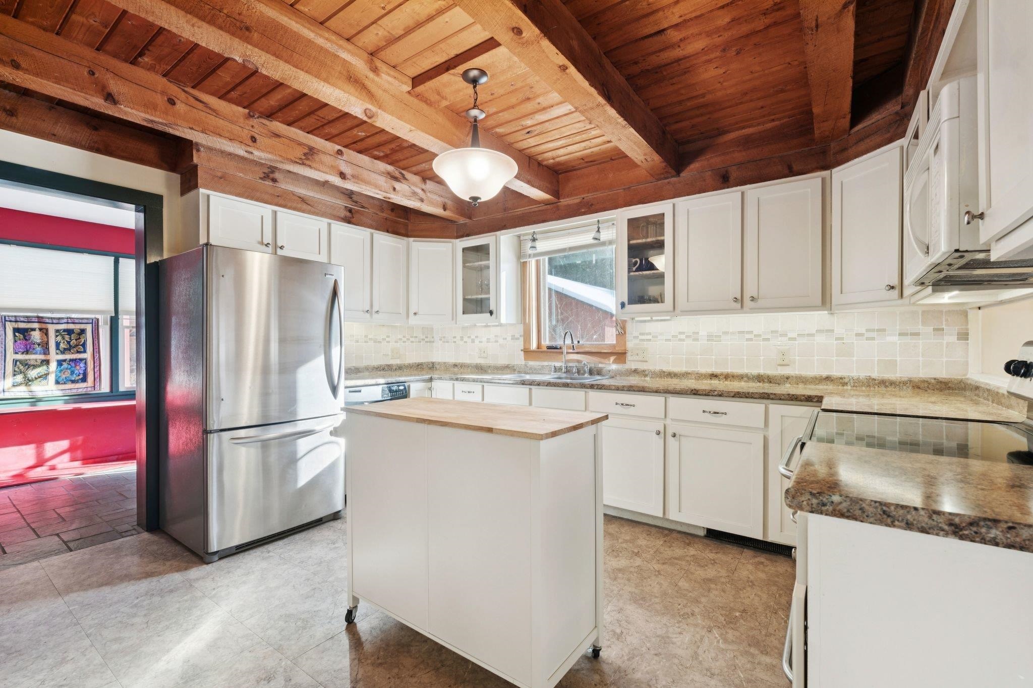 8 Laclair Drive