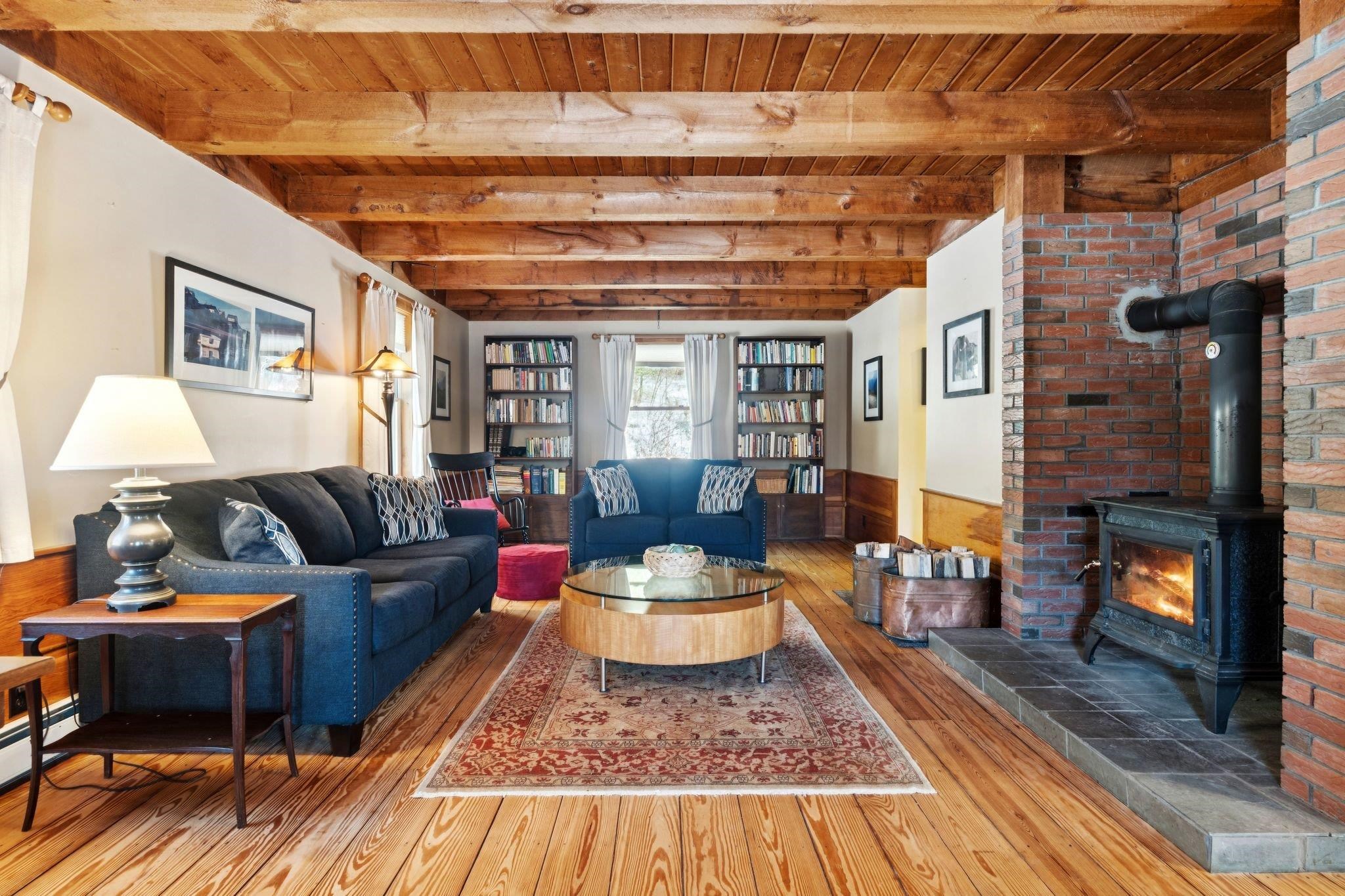 8 Laclair Drive