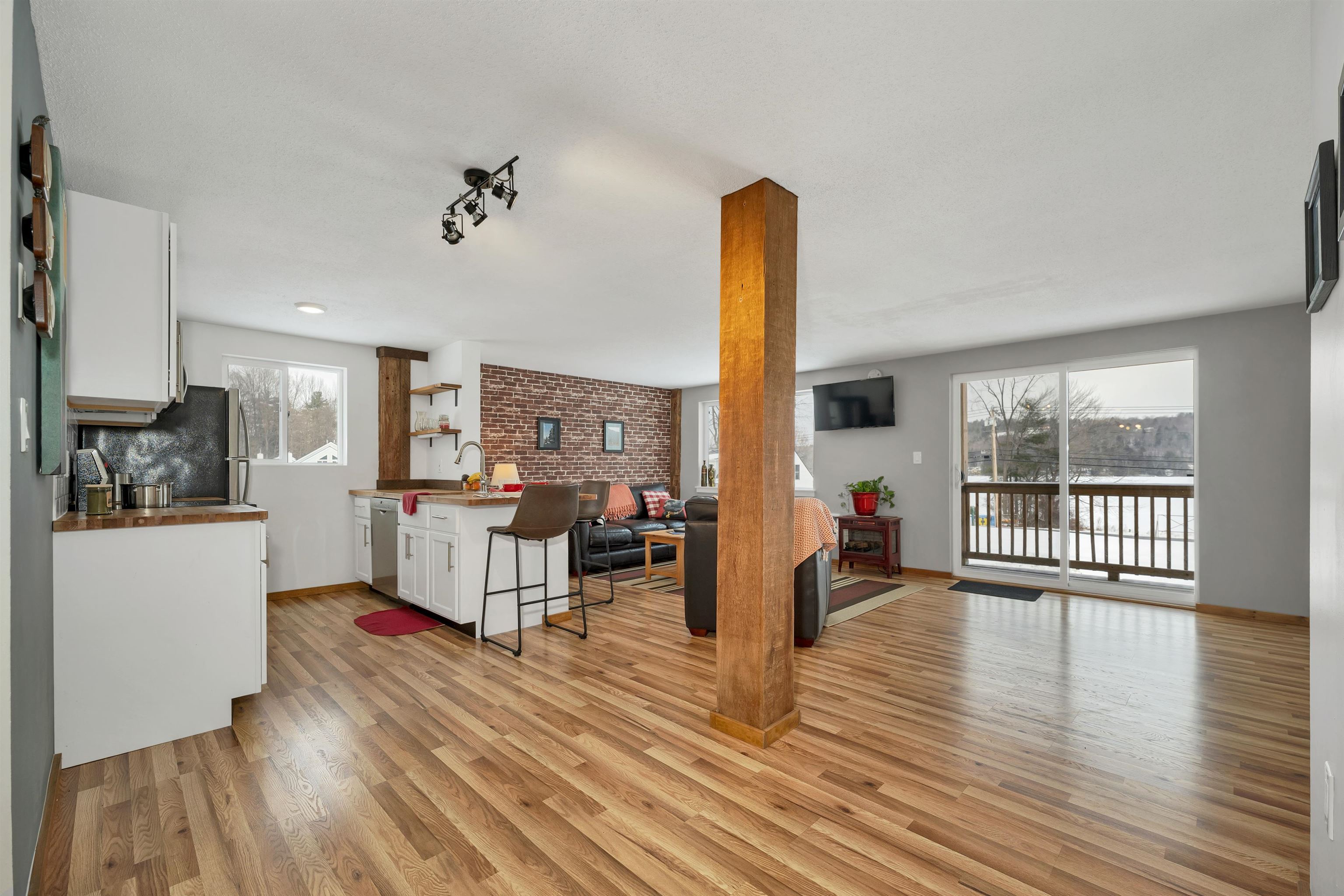 11 Marsten Lane Unit: 33