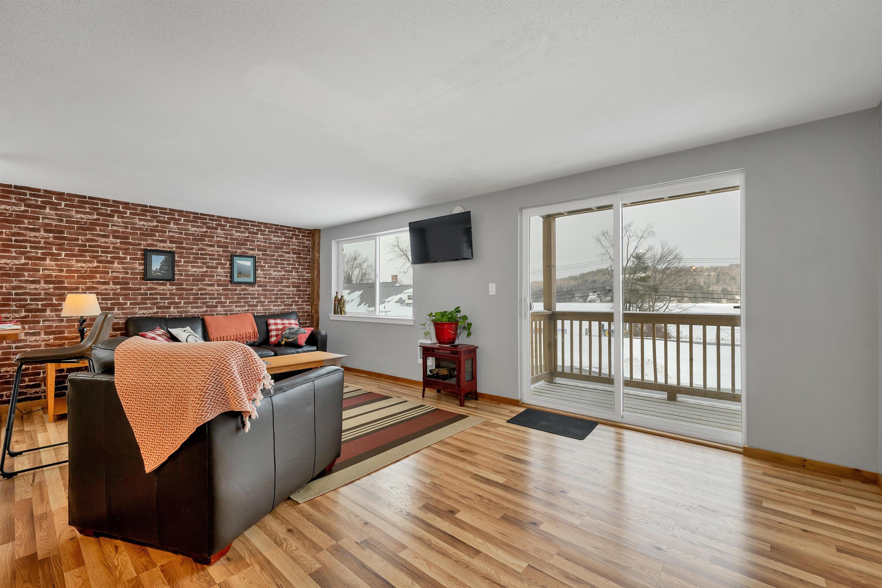 11 Marsten Lane Unit: 33