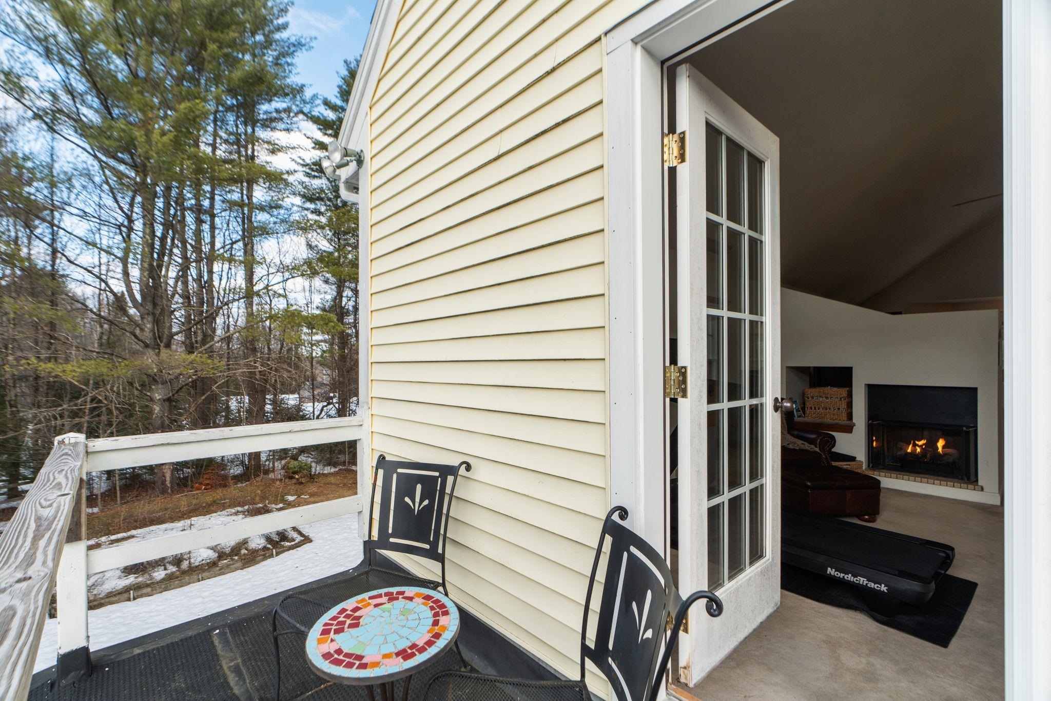 34 Meadowbrook Road