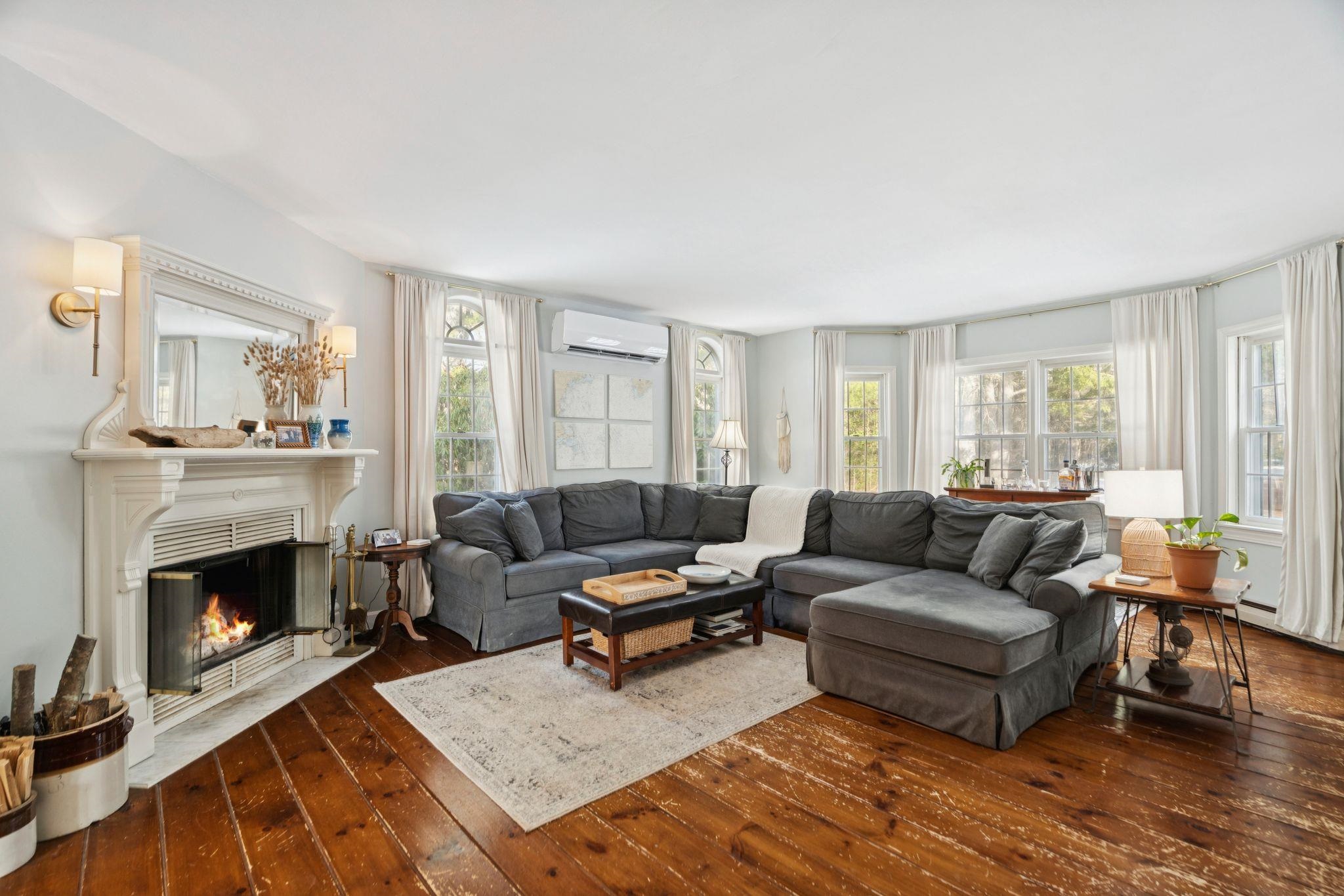 34 Meadowbrook Road