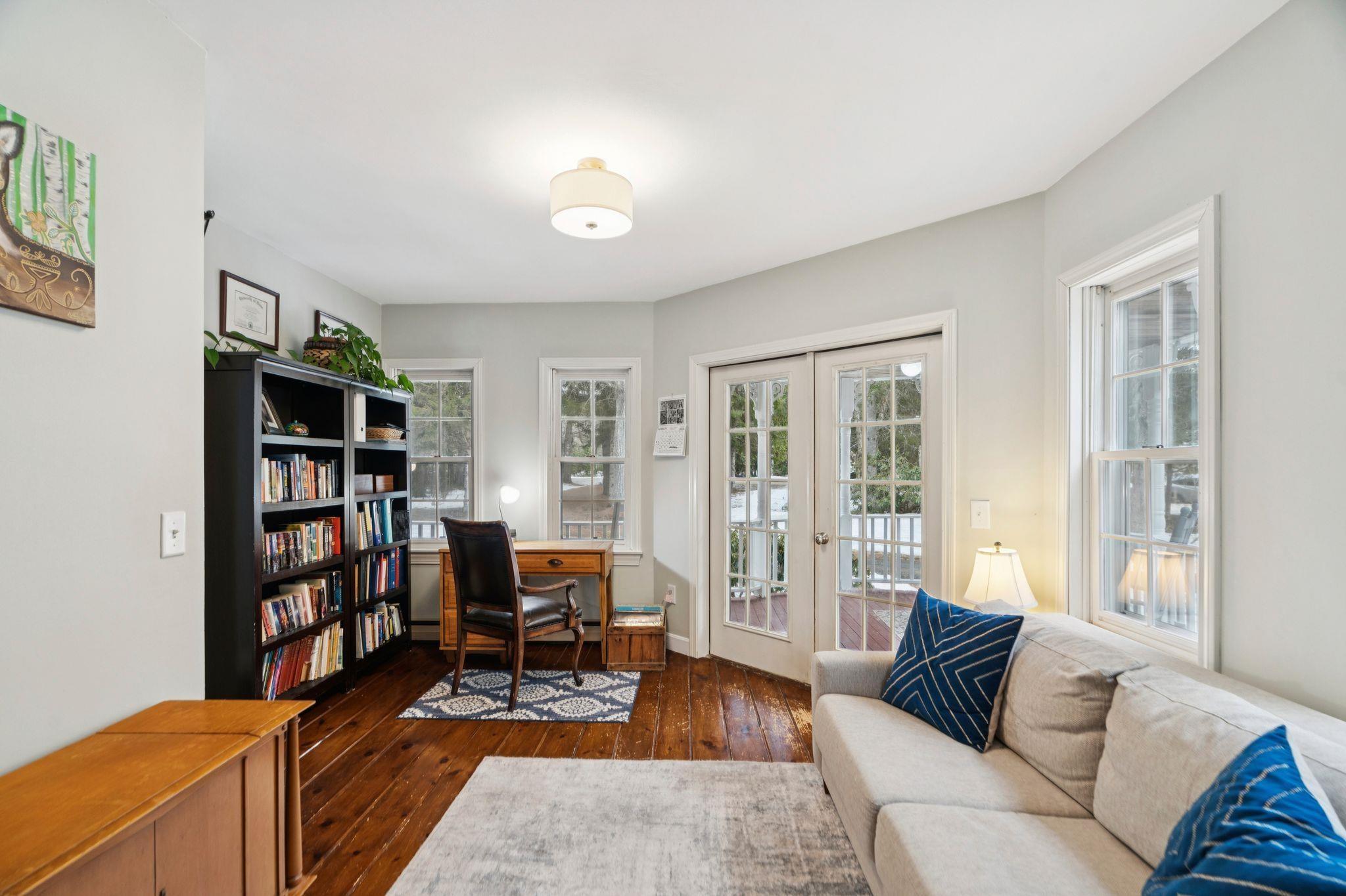 34 Meadowbrook Road