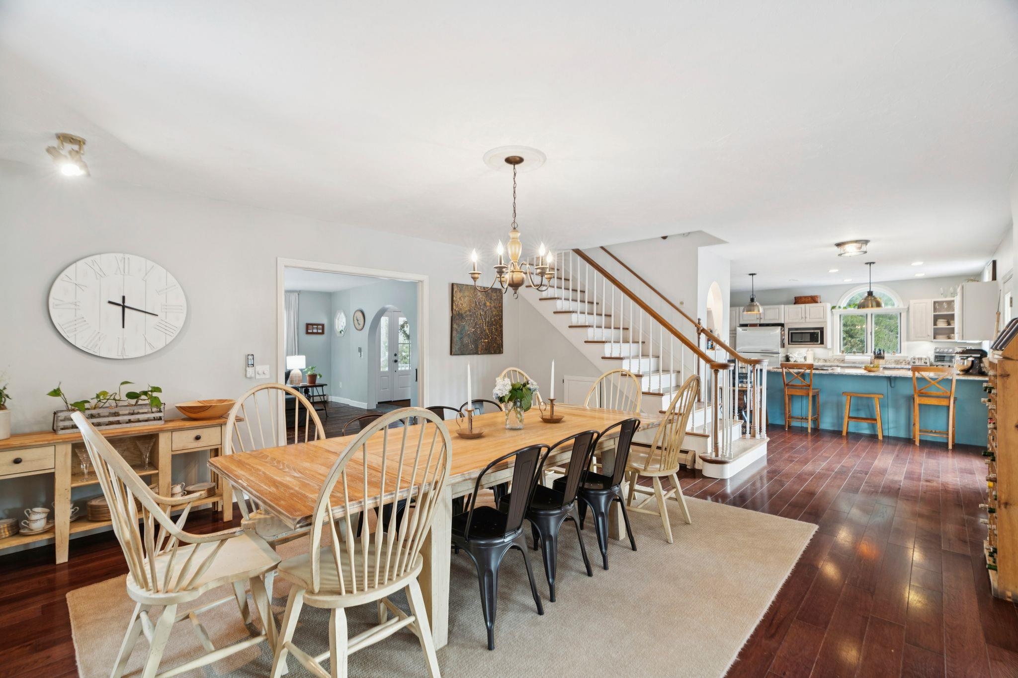 34 Meadowbrook Road