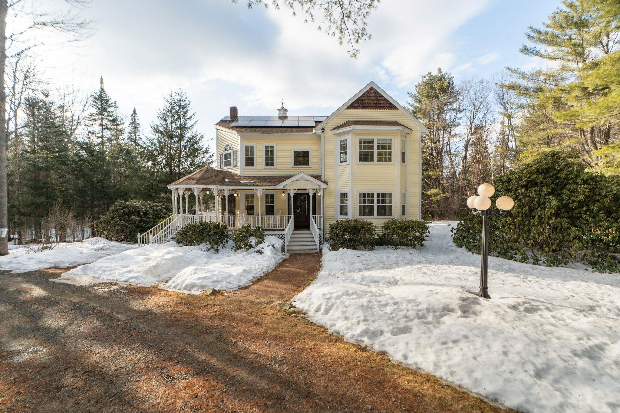 34 Meadowbrook Road