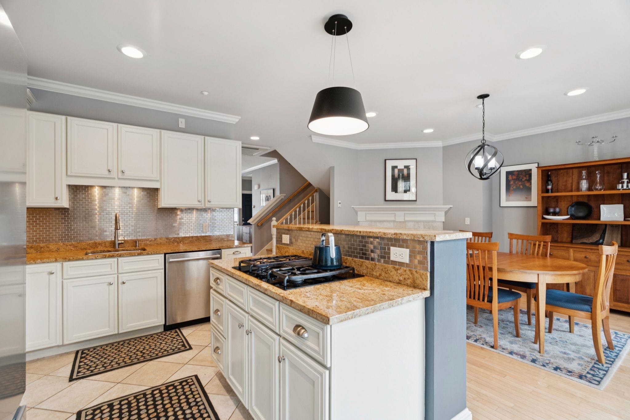 235 Main Street Unit: 2