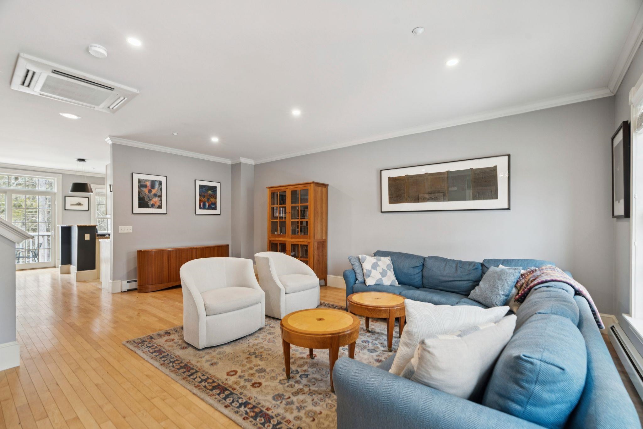 235 Main Street Unit: 2