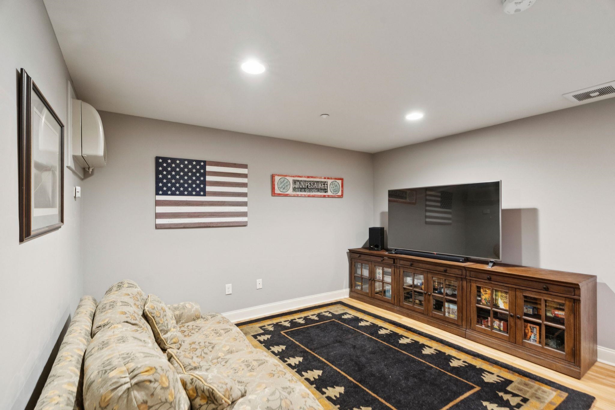 235 Main Street Unit: 2