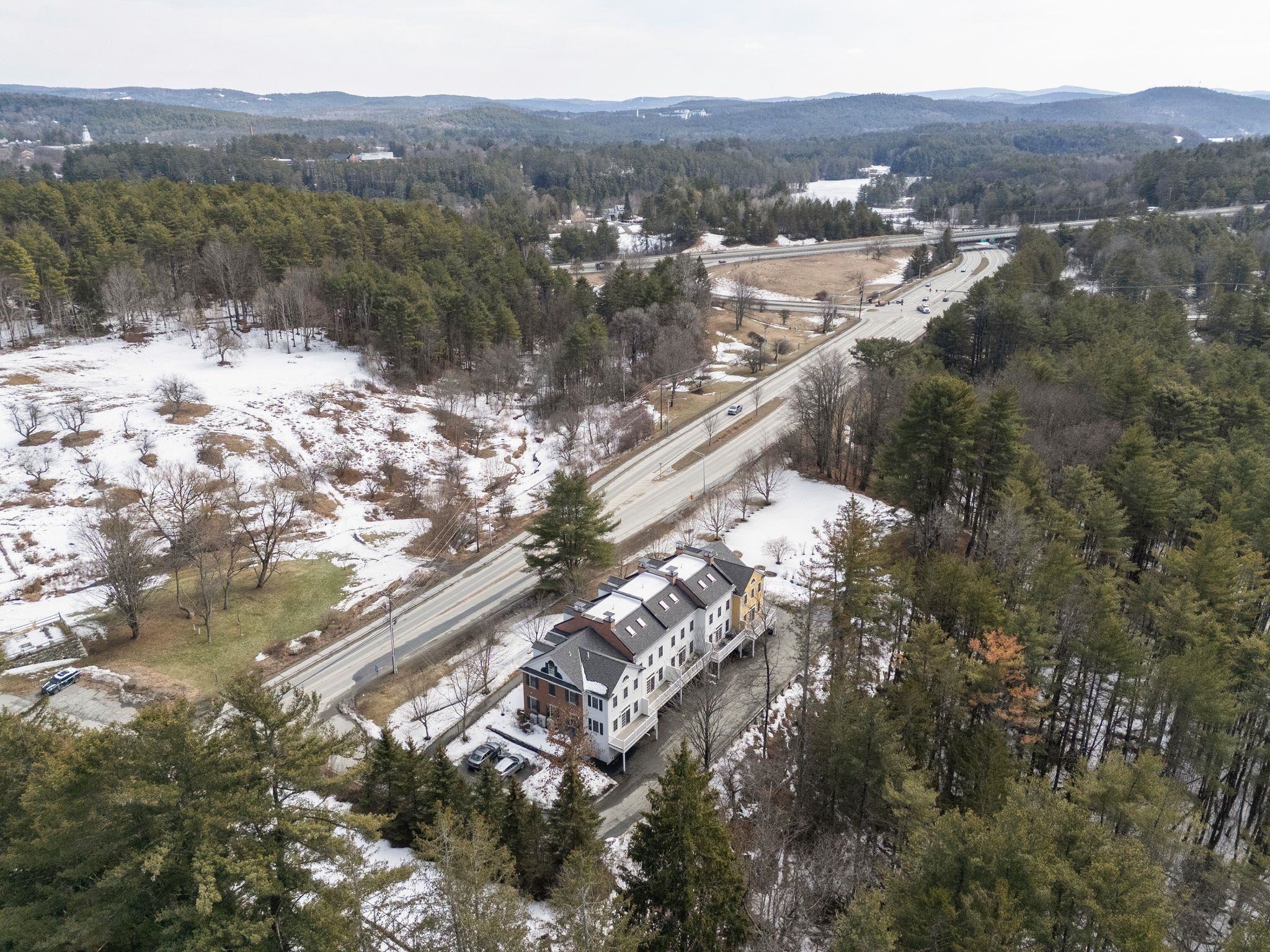 235 Main Street Unit: 2