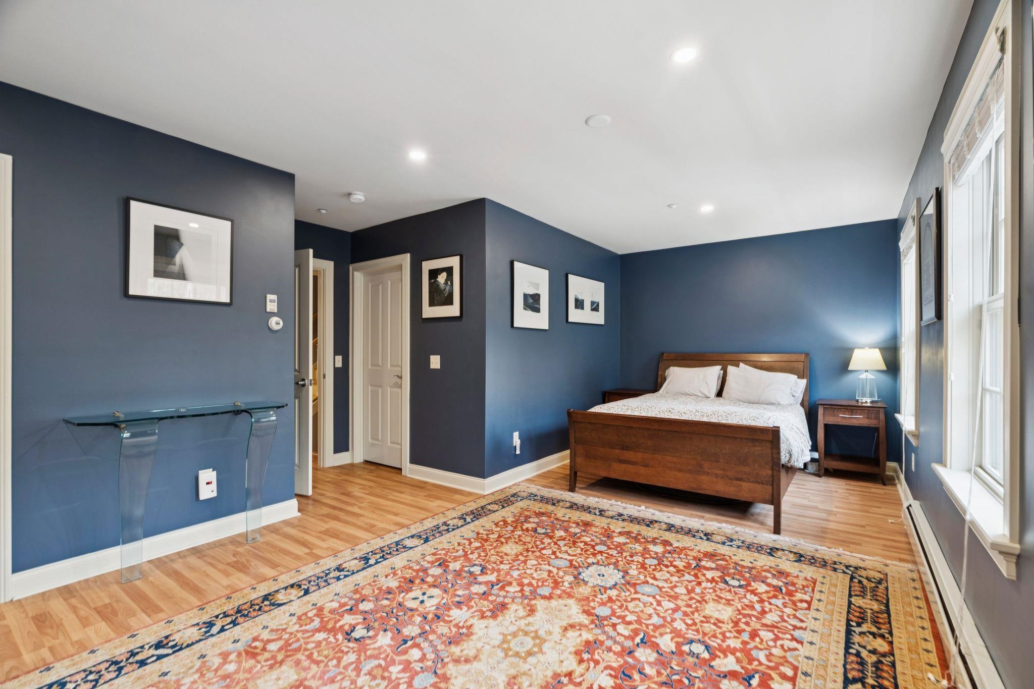 235 Main Street Unit: 2