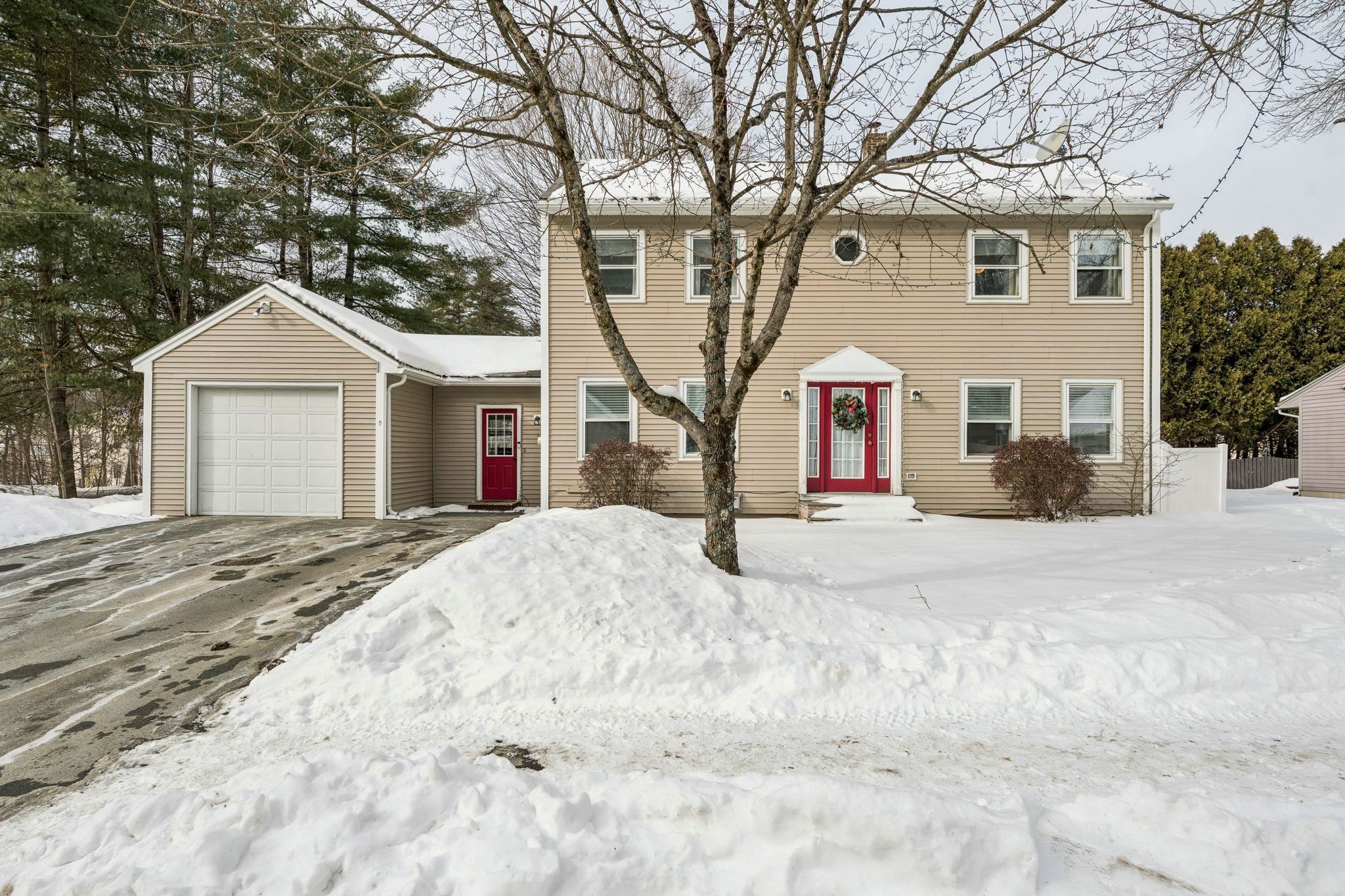 5 Carlton Drive