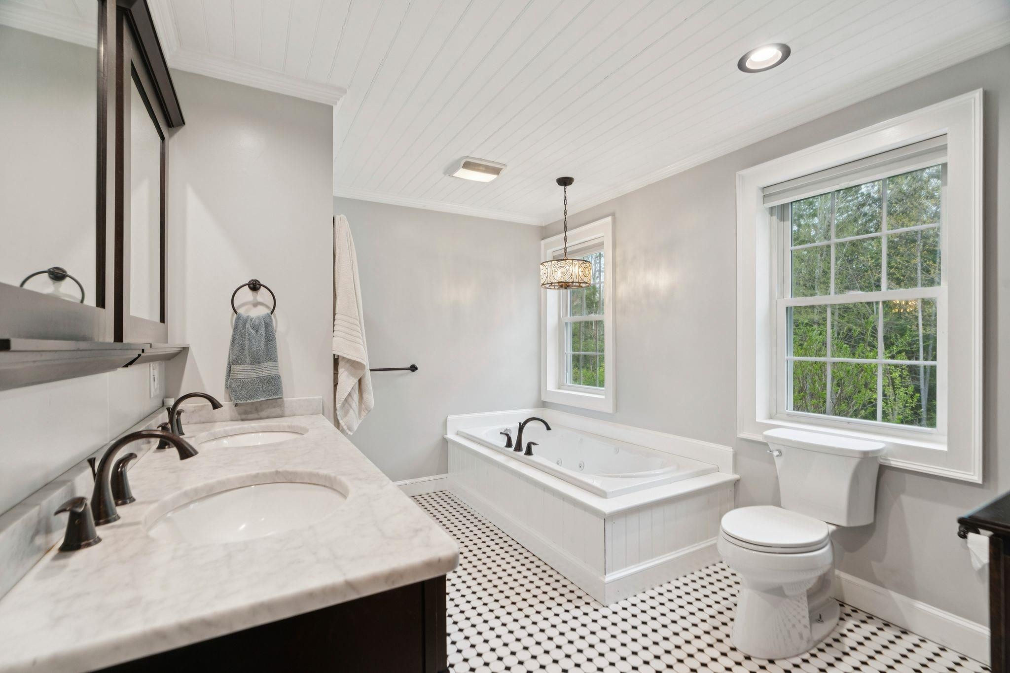 137 Woodland Heights