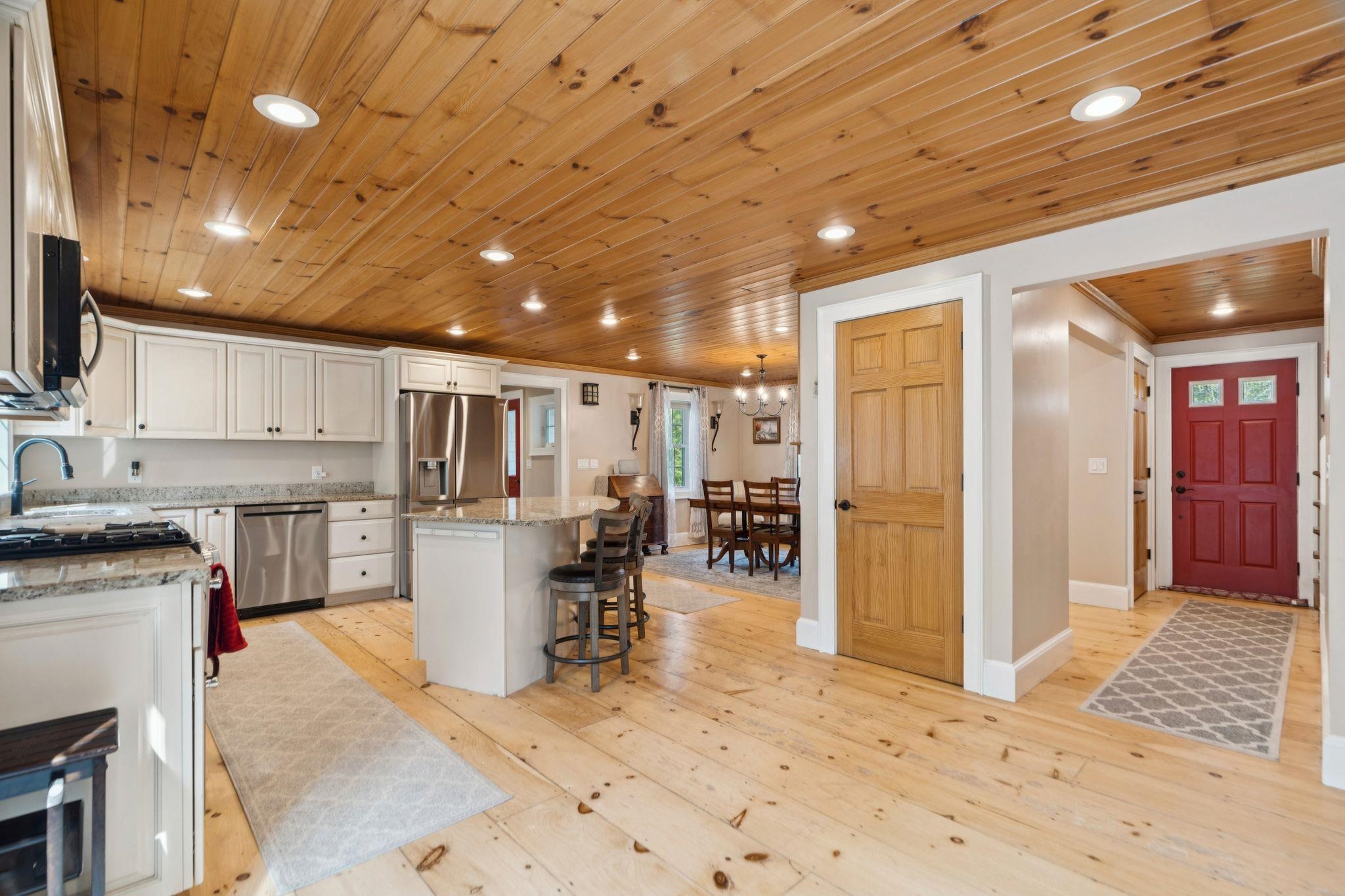 137 Woodland Heights