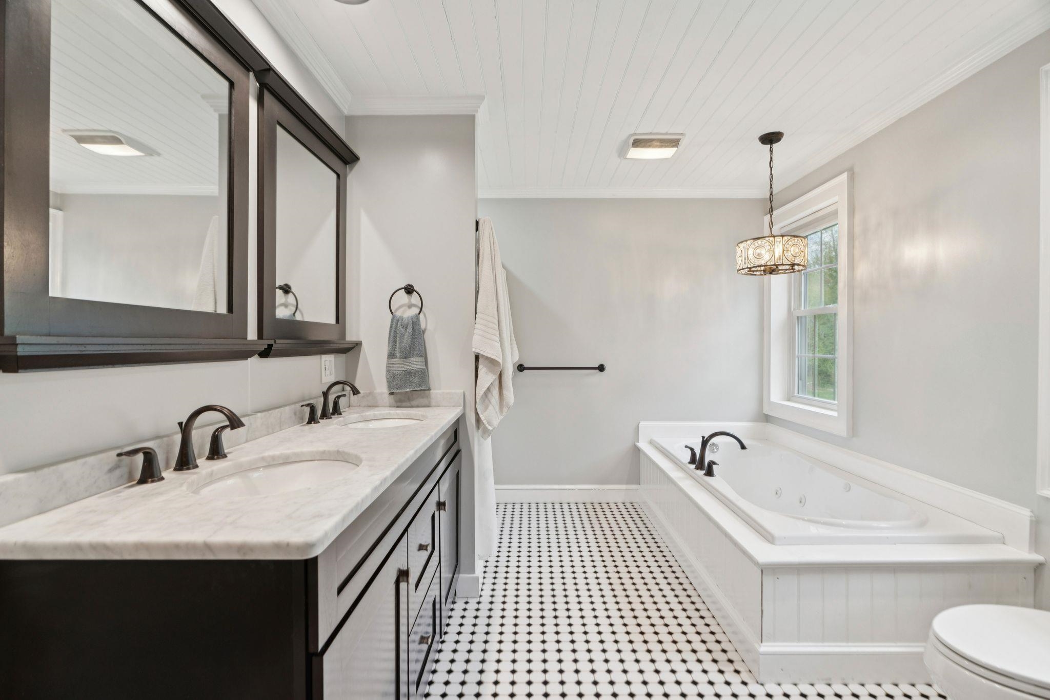 137 Woodland Heights