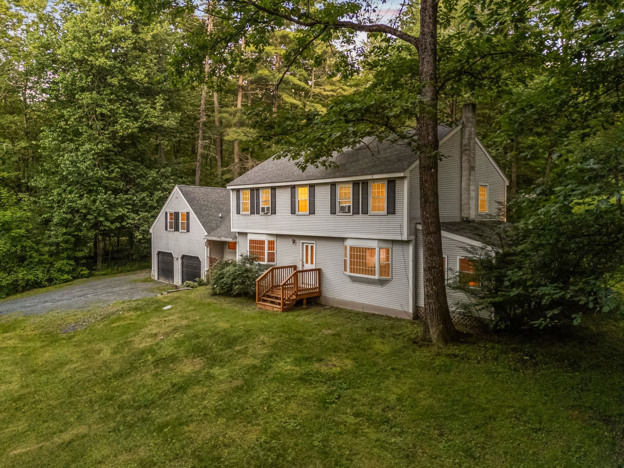 25 Pinneo Hill Road