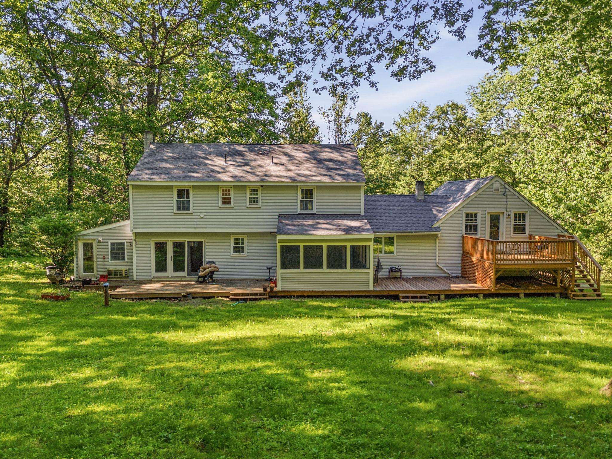 25 Pinneo Hill Road